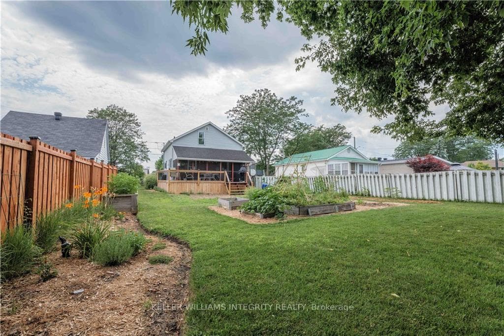 1133 HEBERT Street photo 19