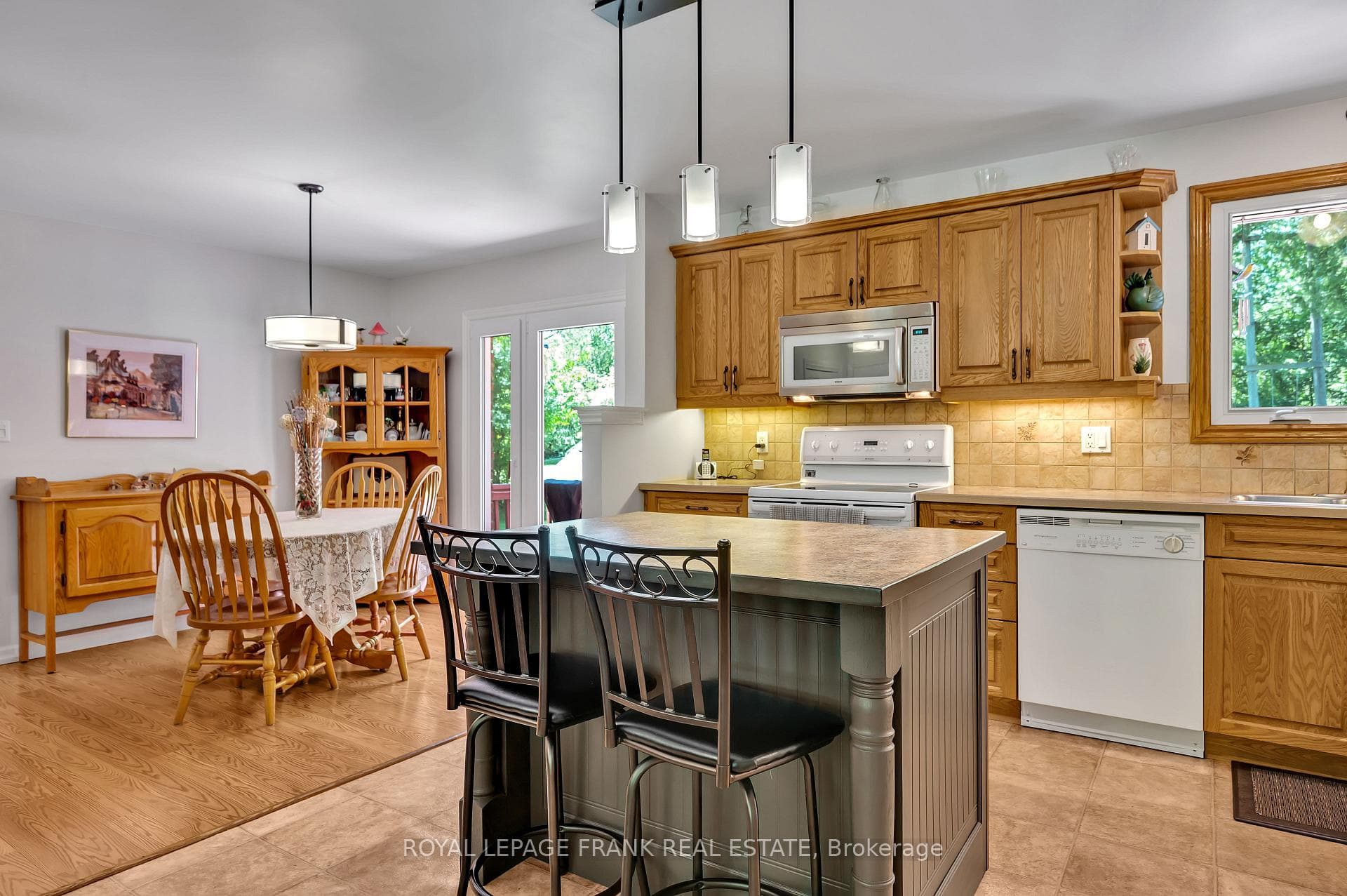 88 Cityview Heights photo 7