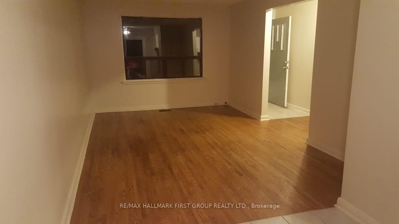 513 Monteith Avenue photo 5