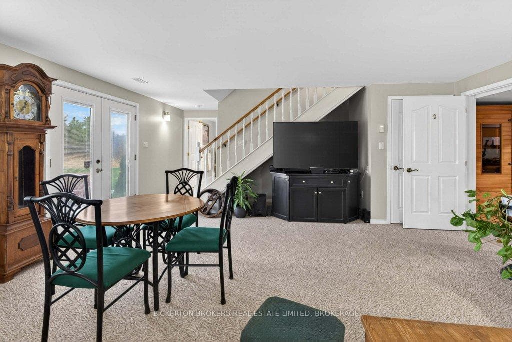 224 Big Hill Road photo 32