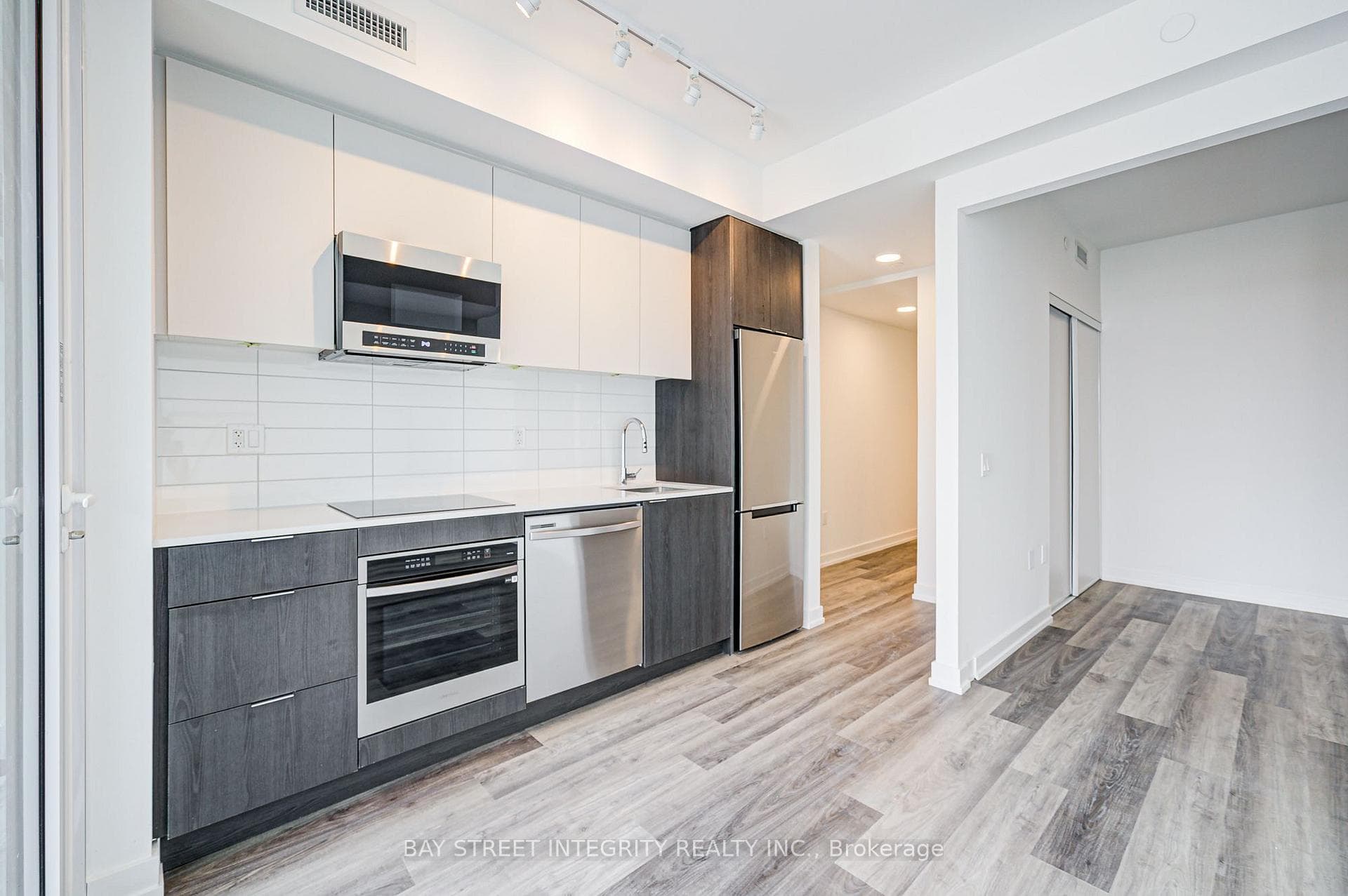 6 Chartwell Road Unit 505 photo 10