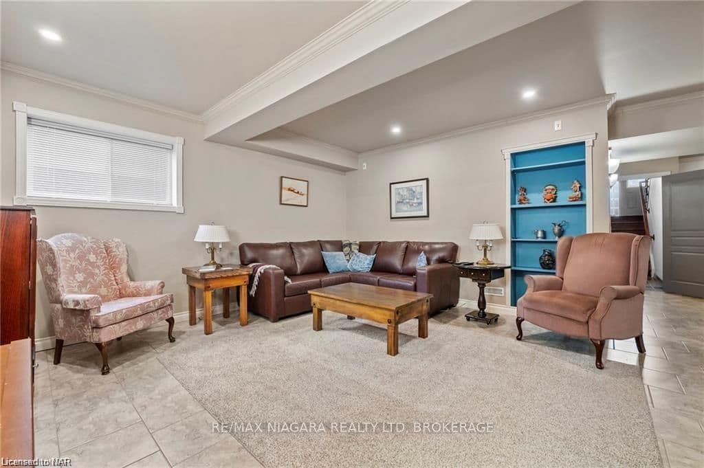44 VANSICKLE Road photo 25