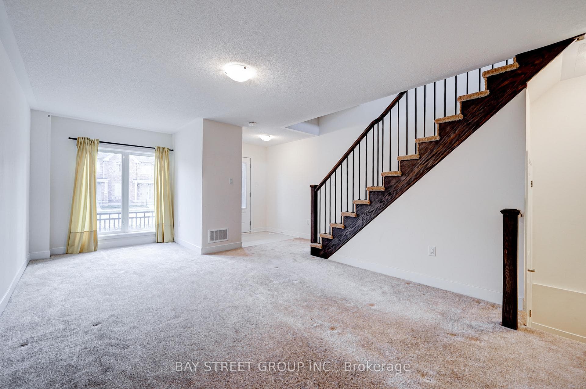 11 Donald Fleming Way photo 20