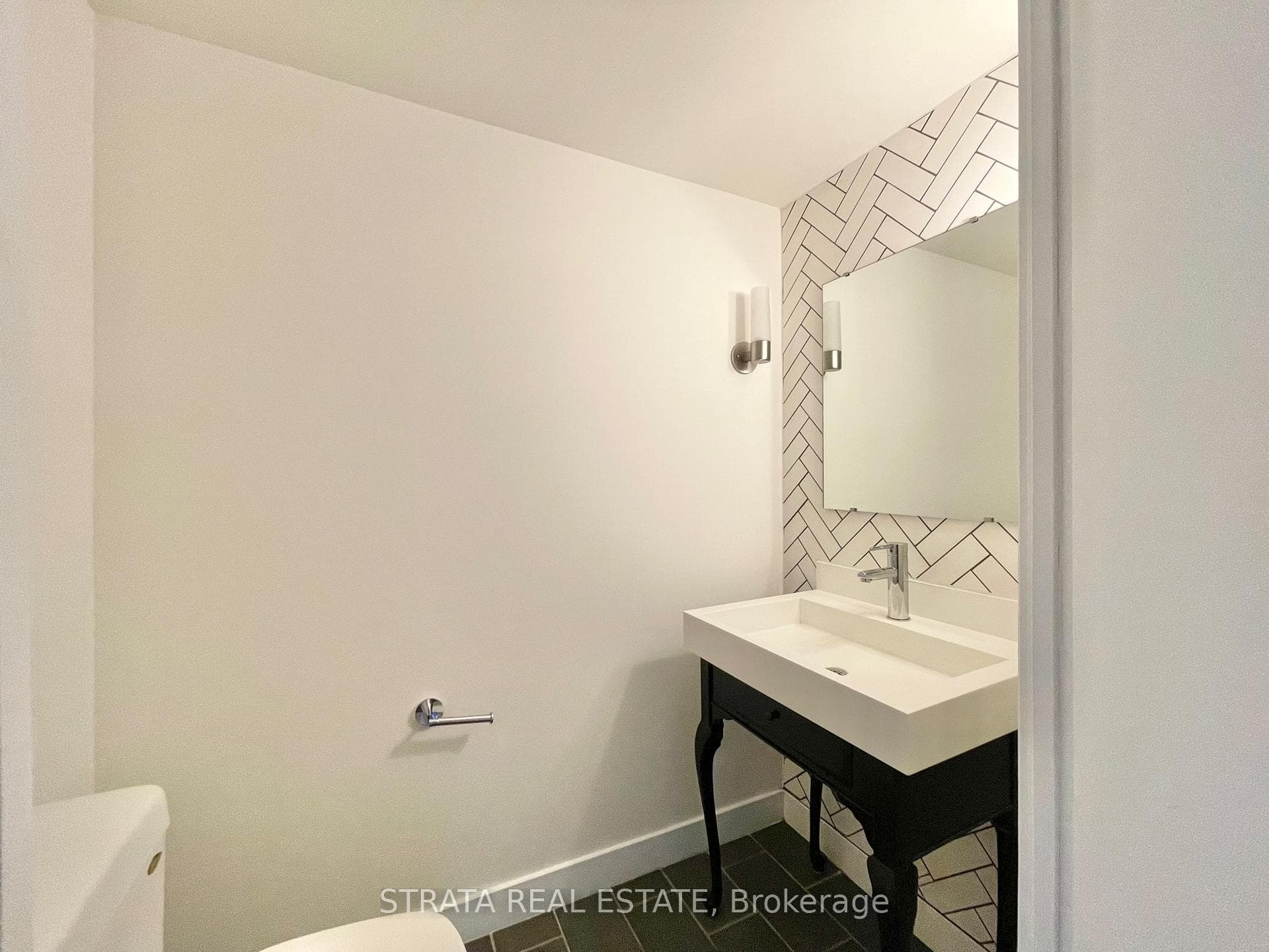 4K Spadina Avenue Unit 920 photo 12