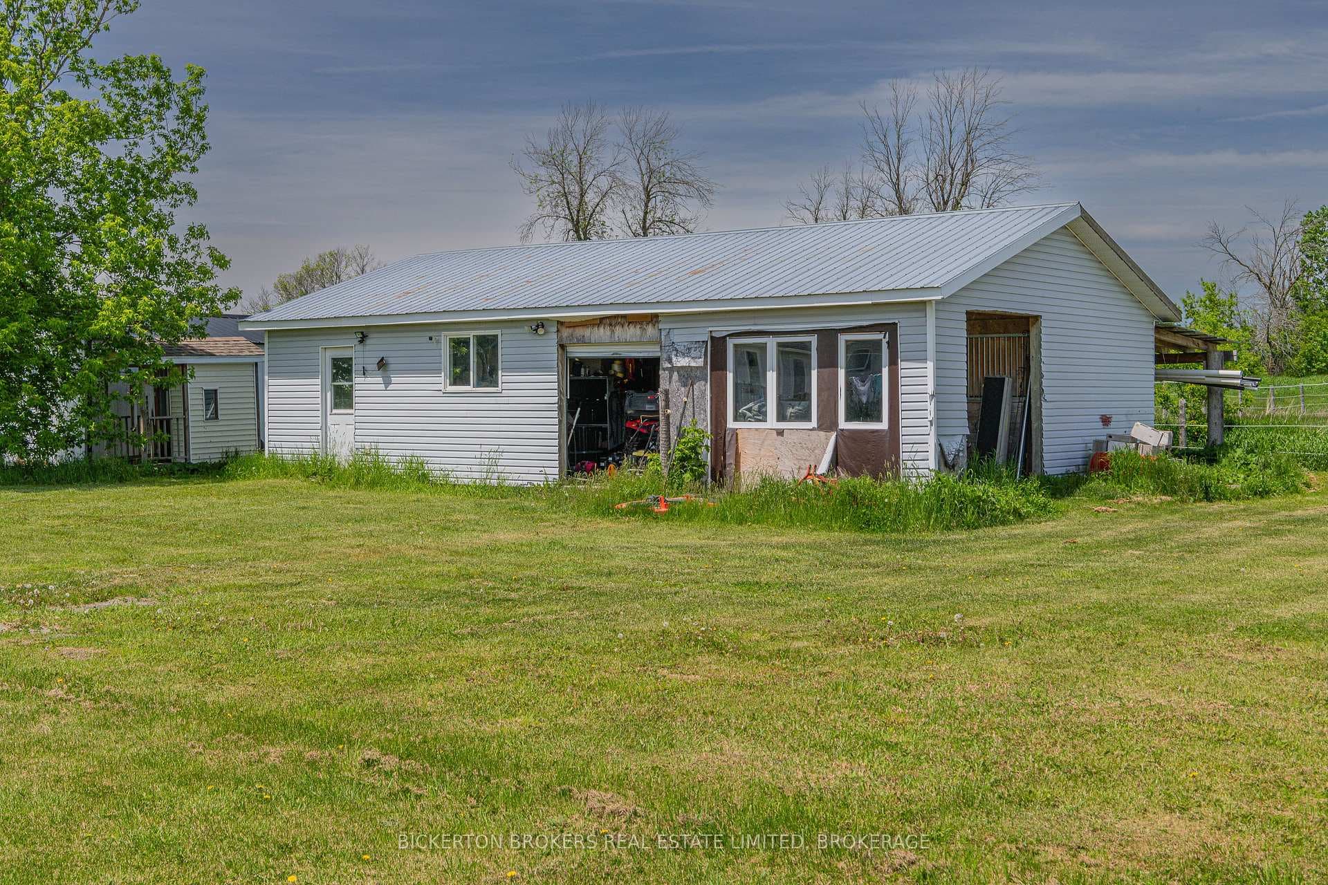 712 Haig Road photo 34
