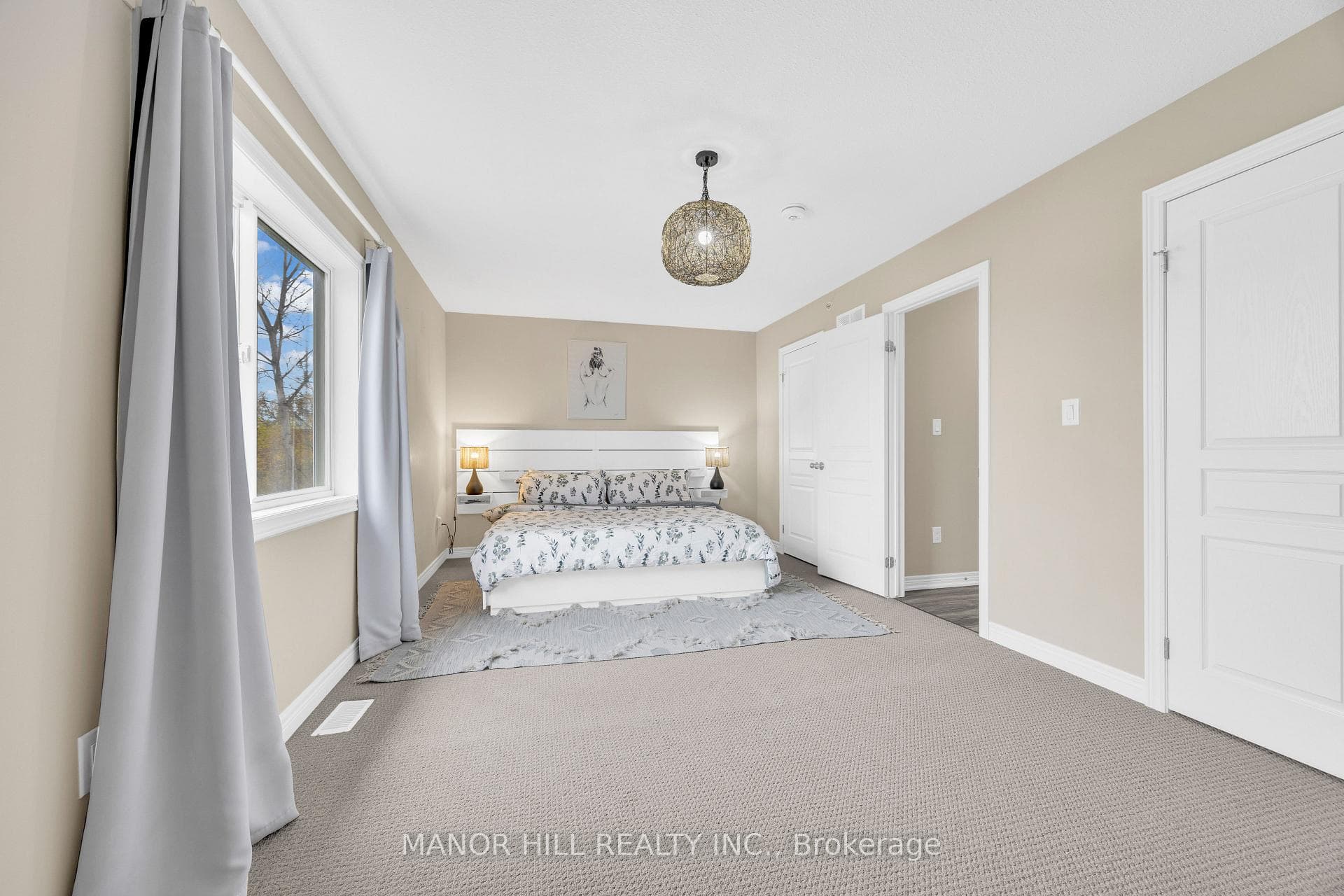 60 Canterbury Drive Unit 2 photo 17