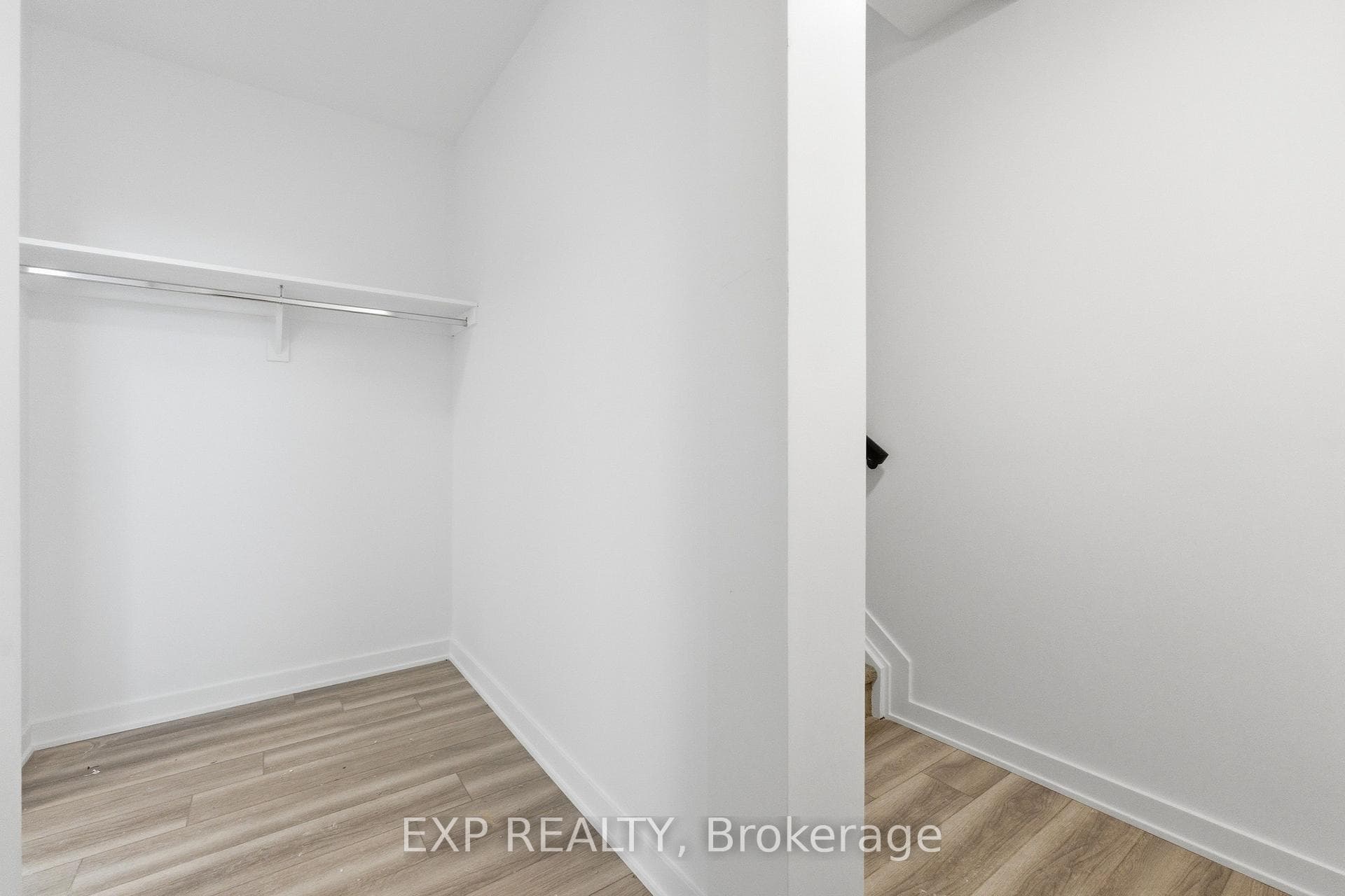 1373 Louis Lane Unit C photo 18
