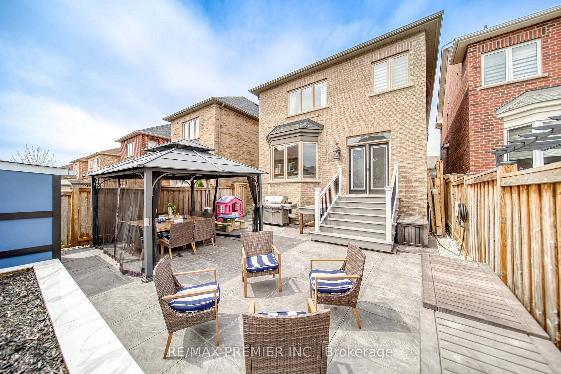 332 Moody Drive photo 33