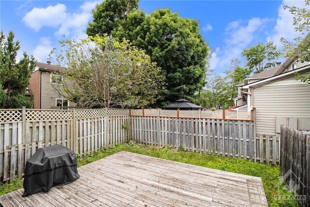 64 ROSEANNE Lane photo 29