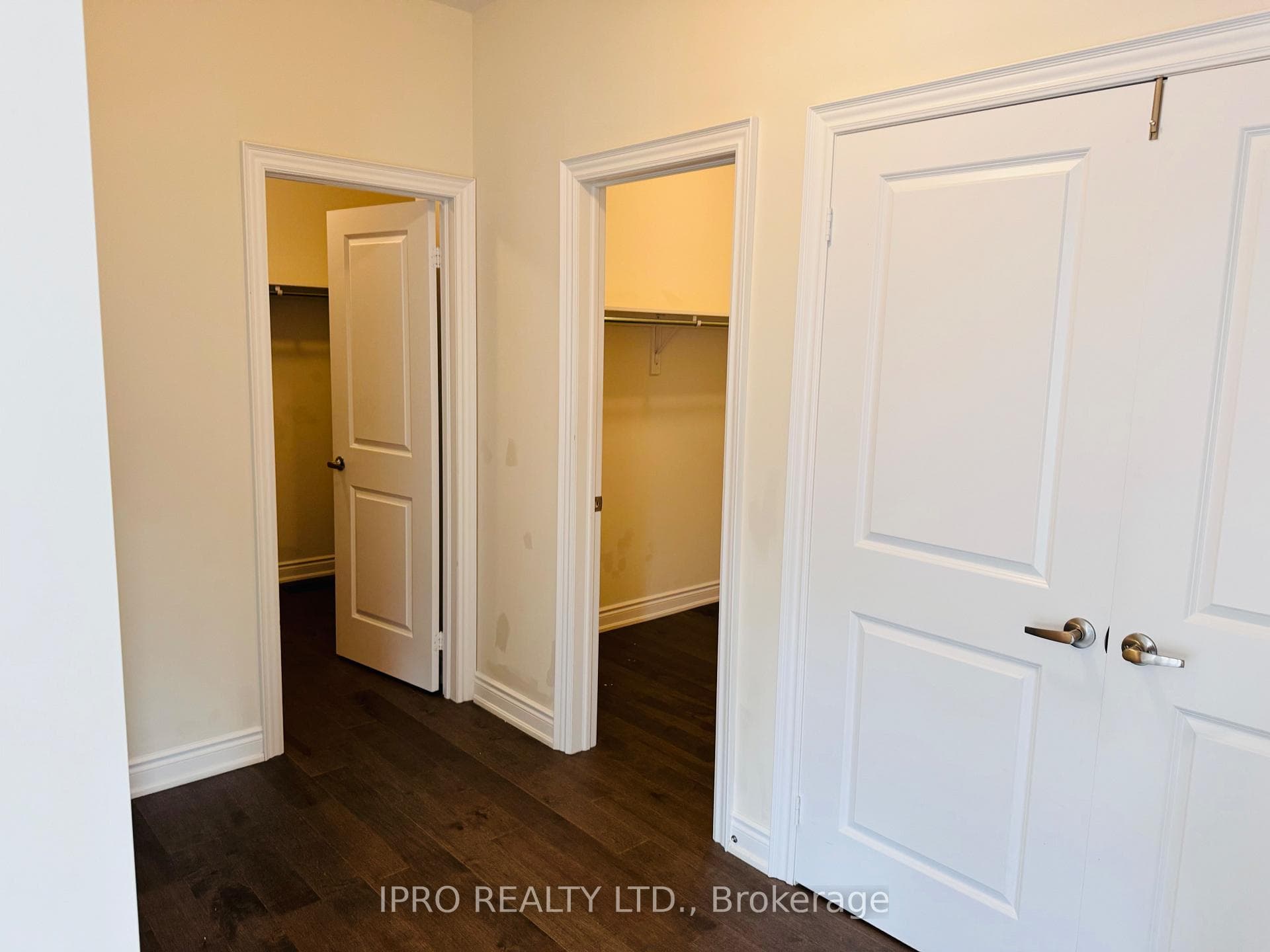 103 Mevira Gardens photo 21