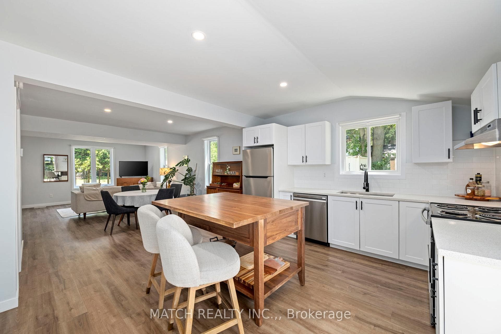 198 Margaret Street photo 13