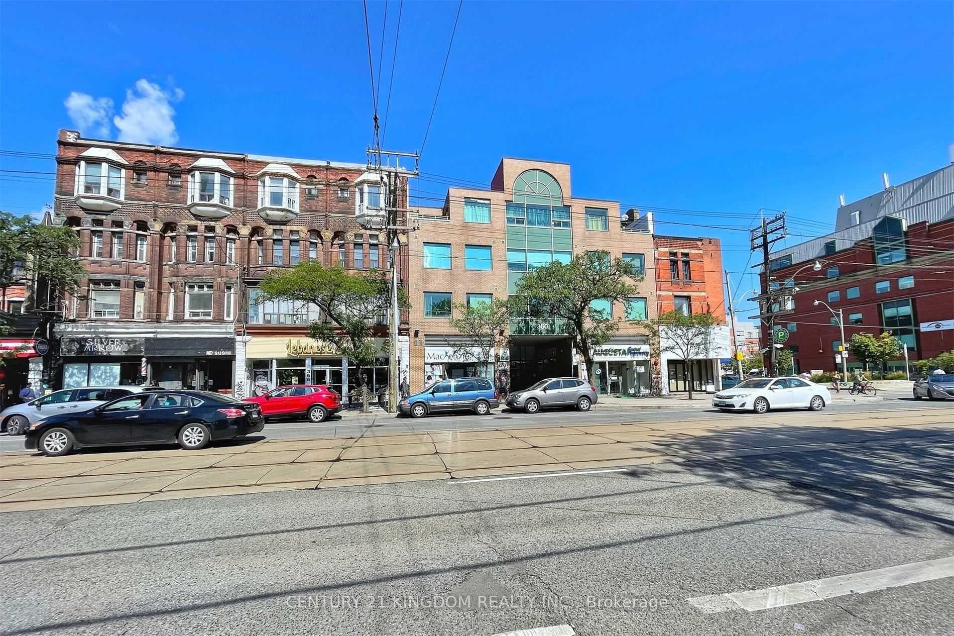 360 College Street Unit 401 photo 3
