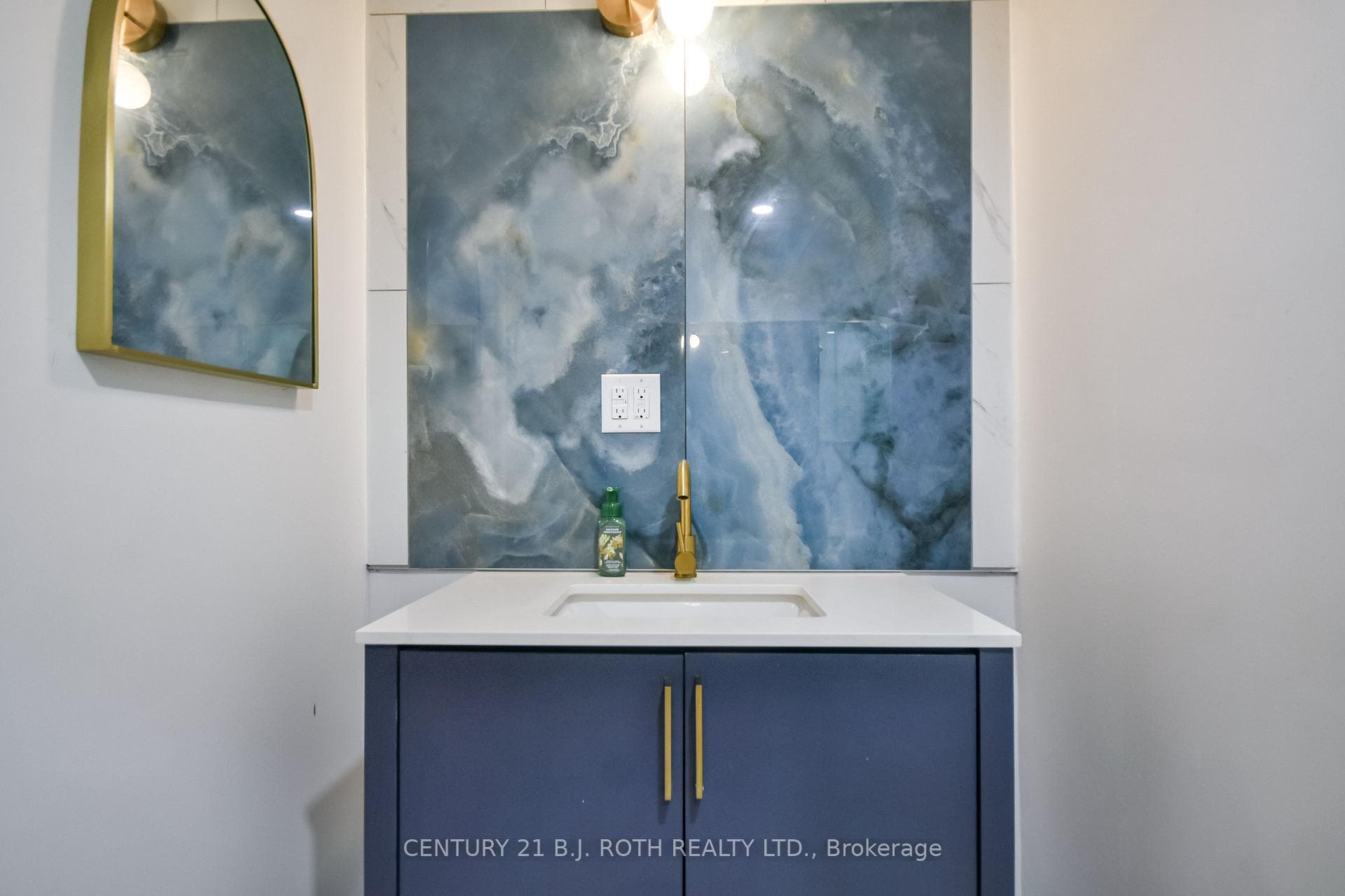 7 WESLEY Street photo 30