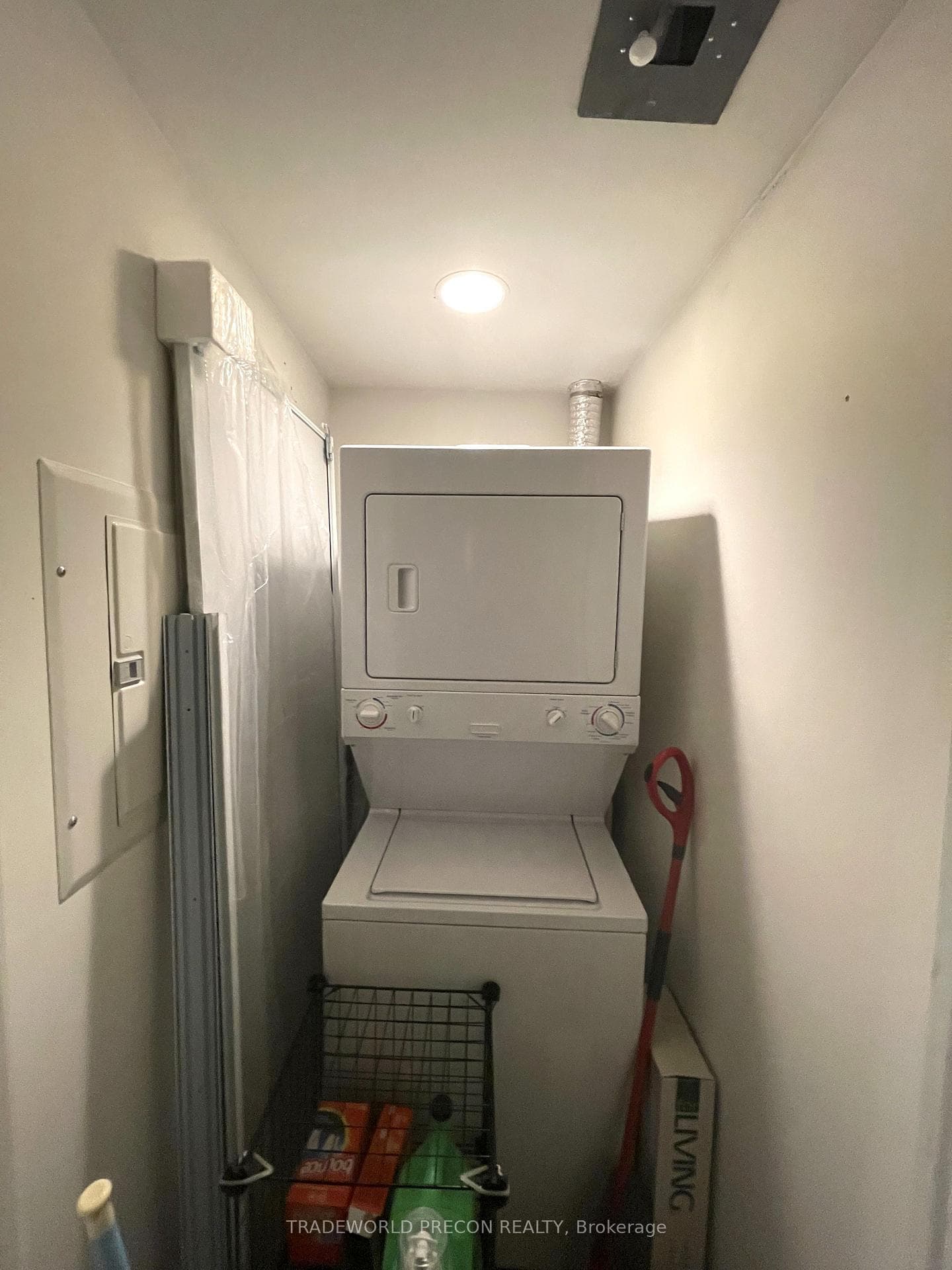 18 Harbour Street Unit 3202 photo 8