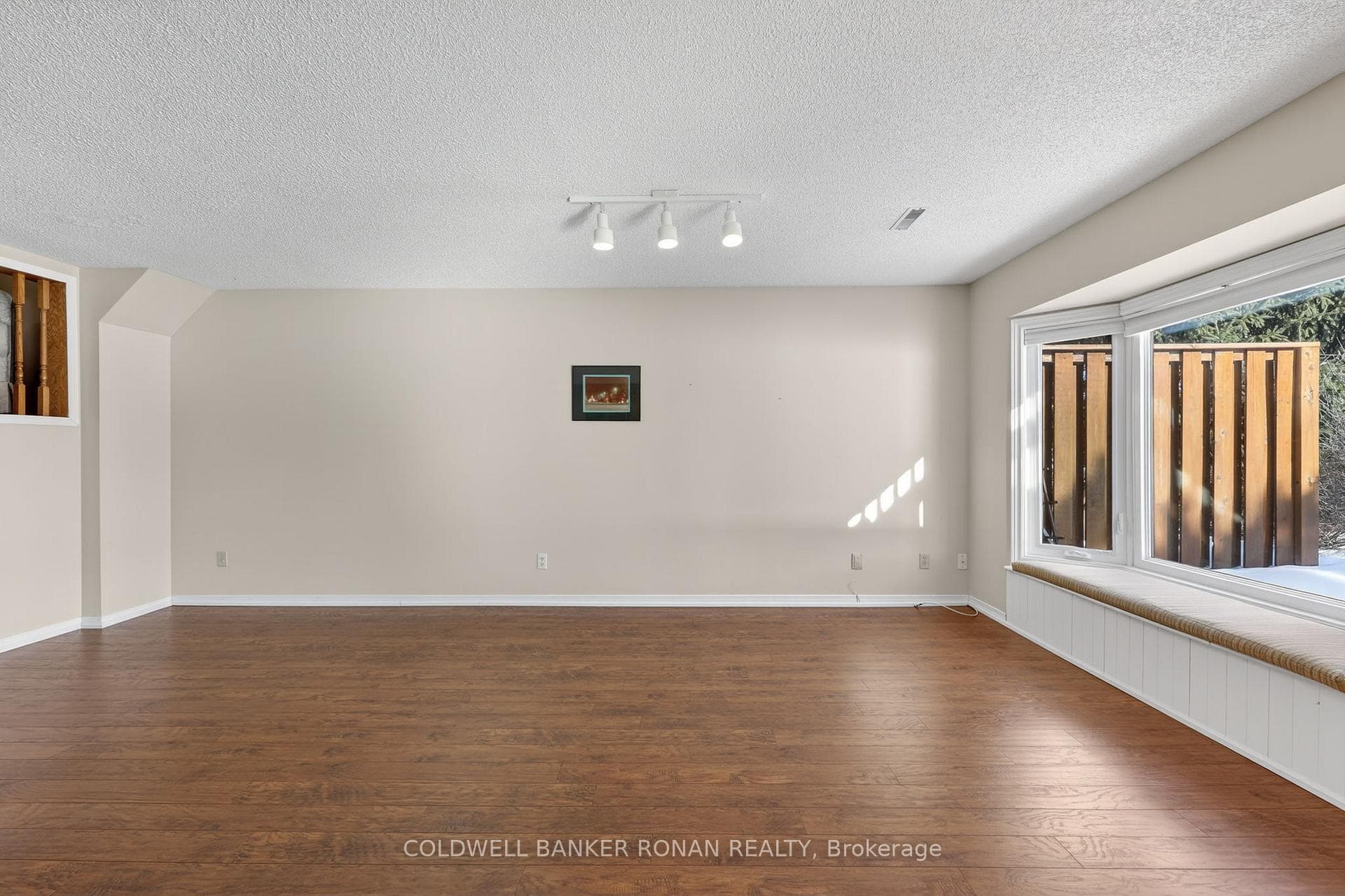 148 Green Briar Road photo 29