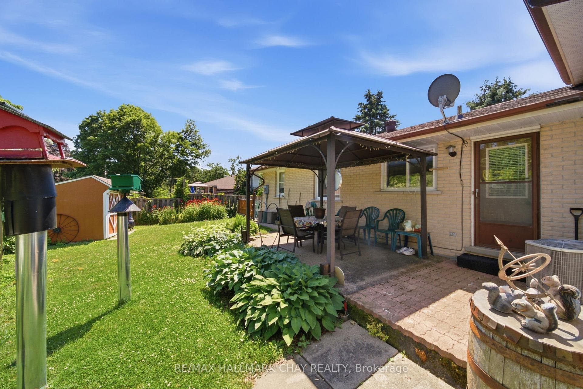 6 Highcroft Drive photo 32