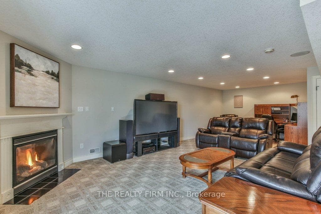 578 MCGARRELL Place Unit 9 photo 29