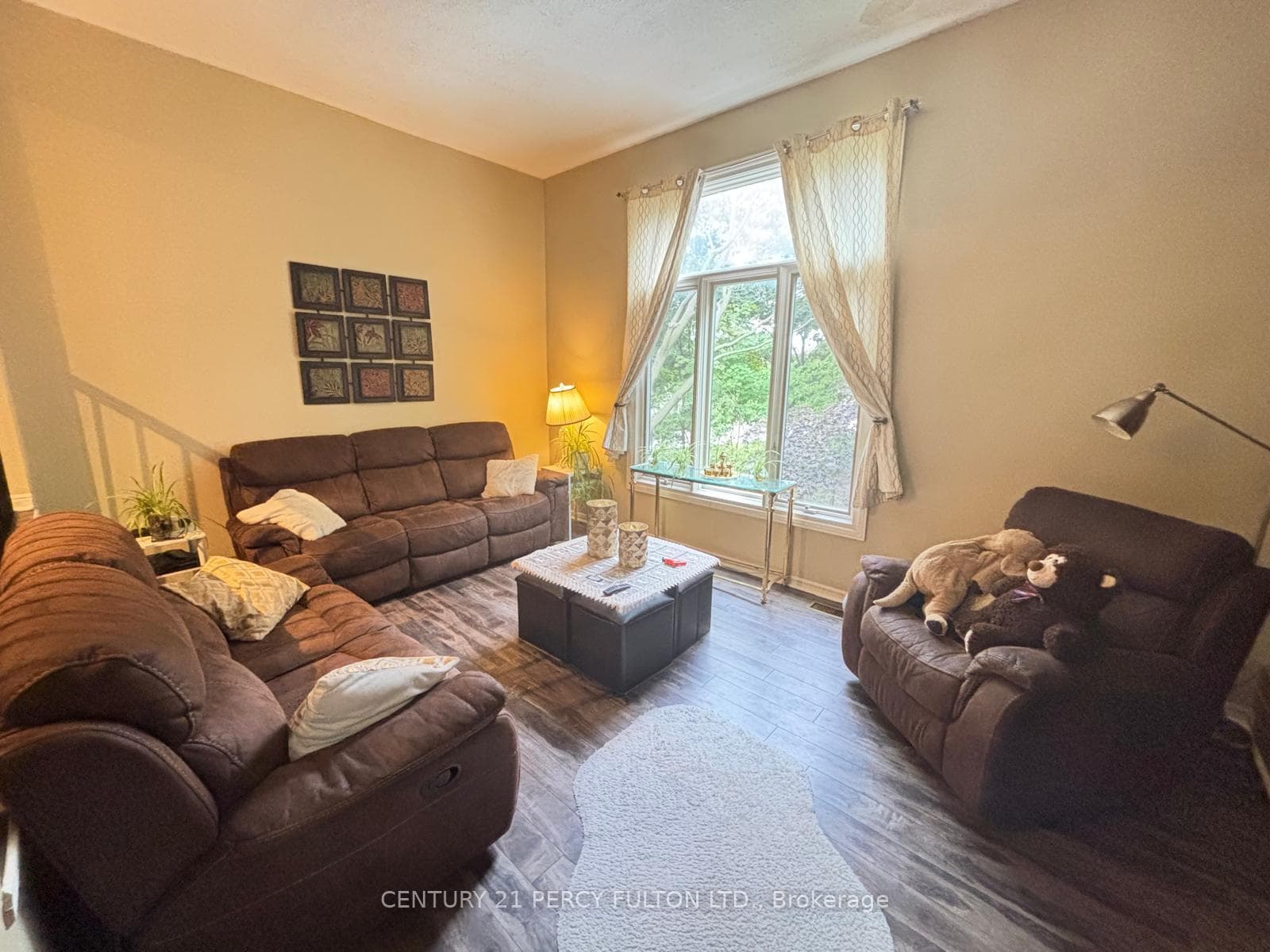 100 Burrows Hall Boulevard Unit 6 photo 2
