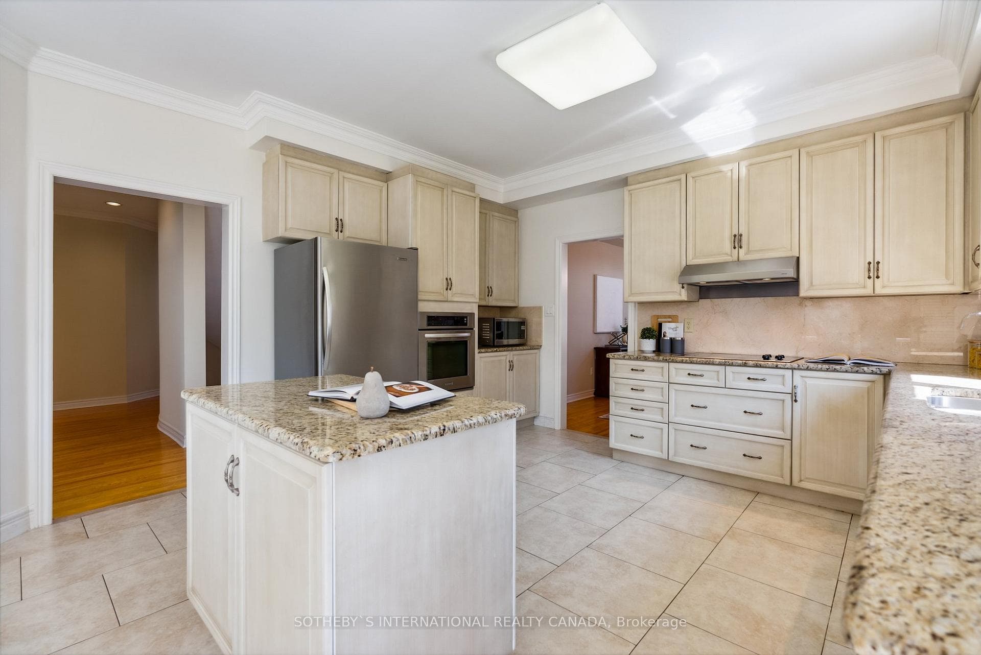 50 Cranston Park Avenue photo 14