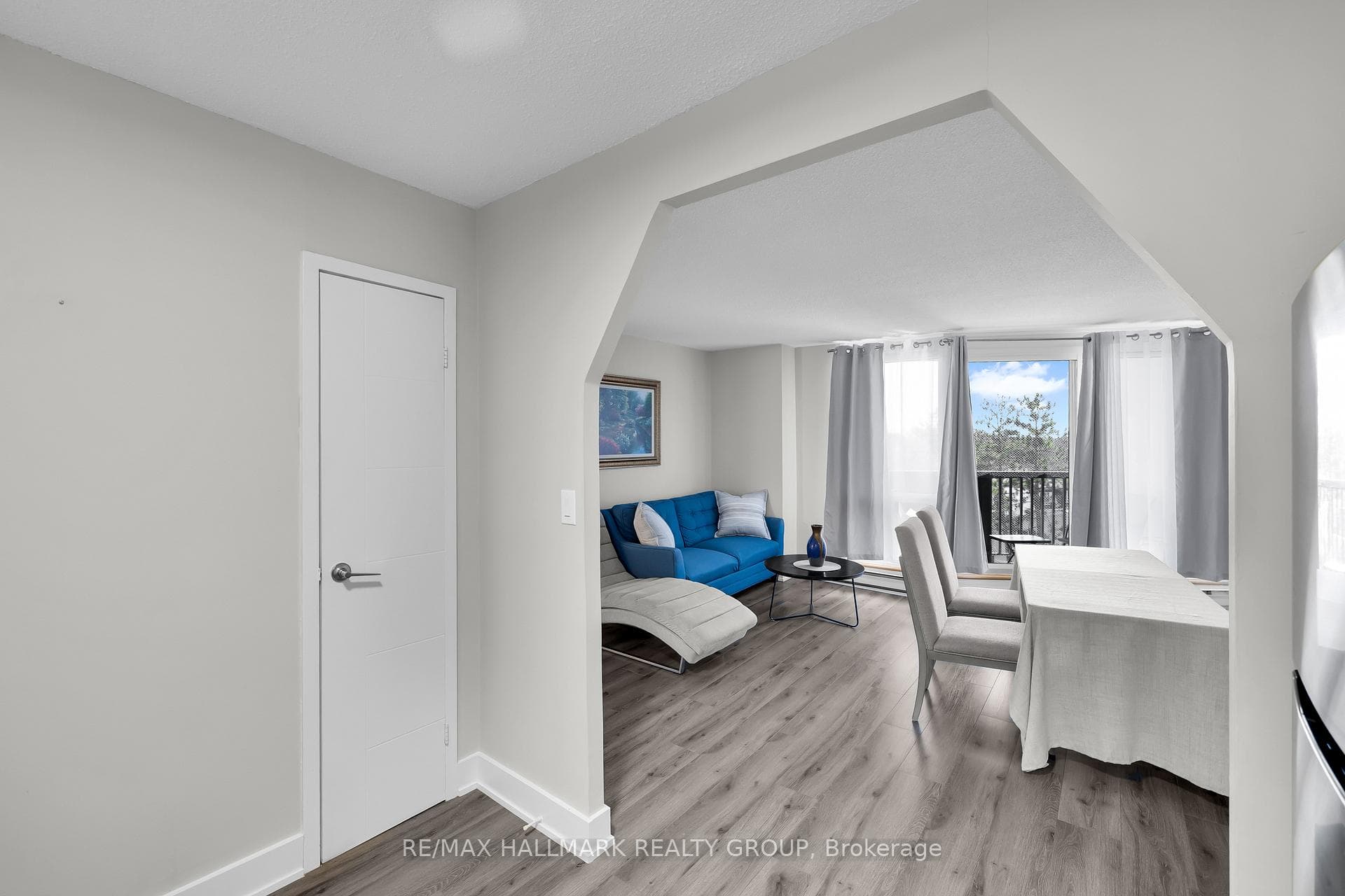 900 Dynes Road Unit 407 photo 23
