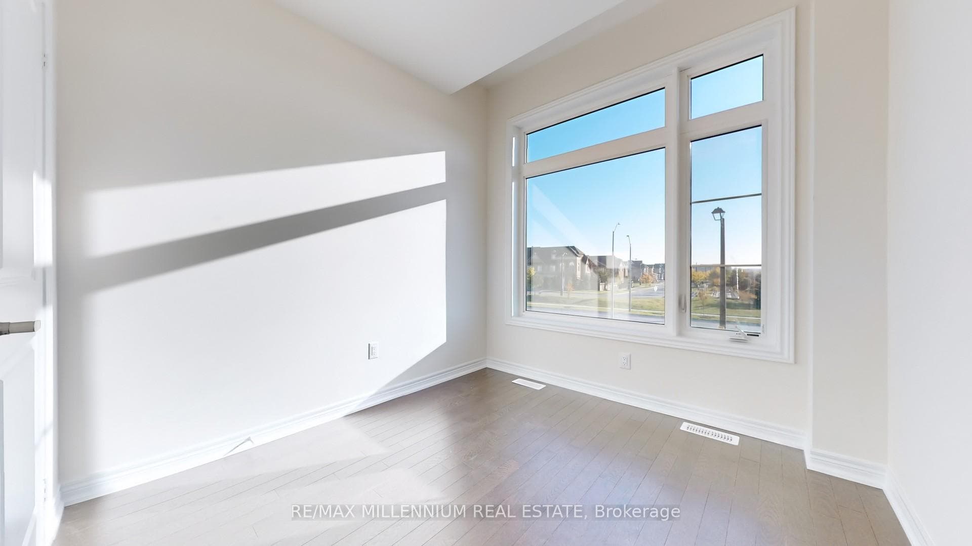 156 Hartington Street photo 40