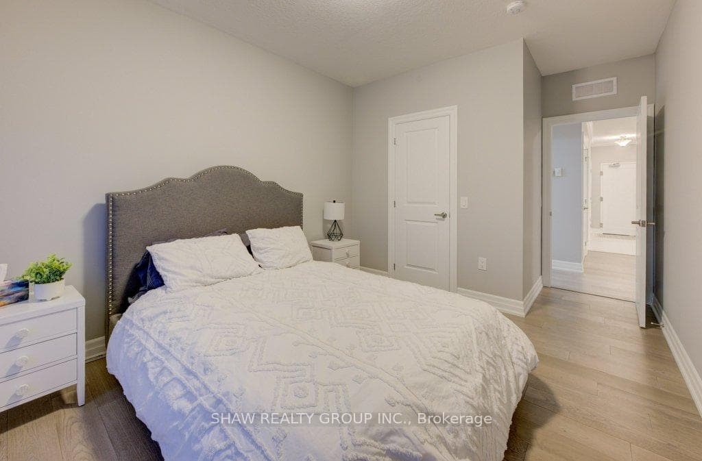 1880 Gordon Street Unit 408 photo 28