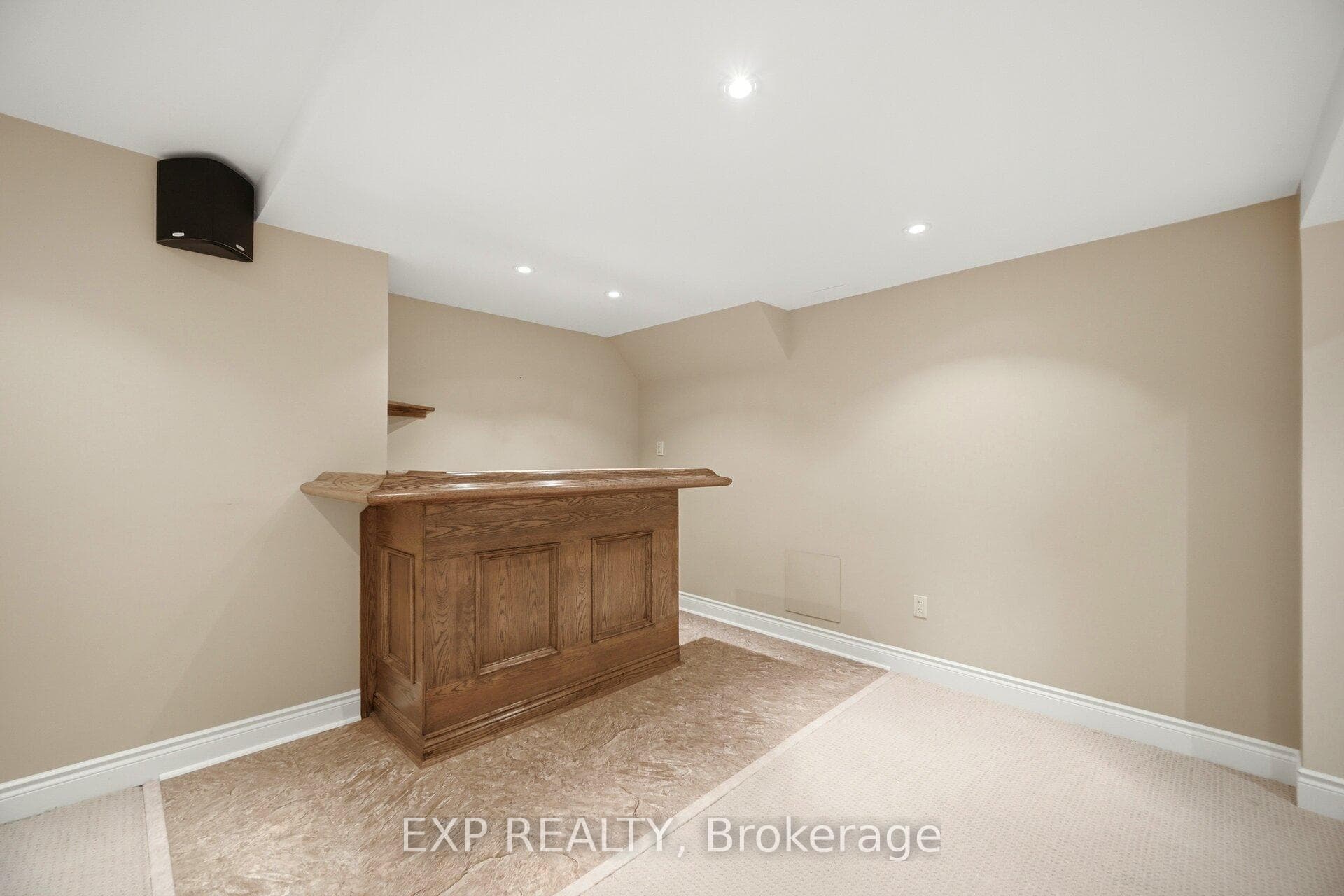 1938 Kempton Park Drive photo 35