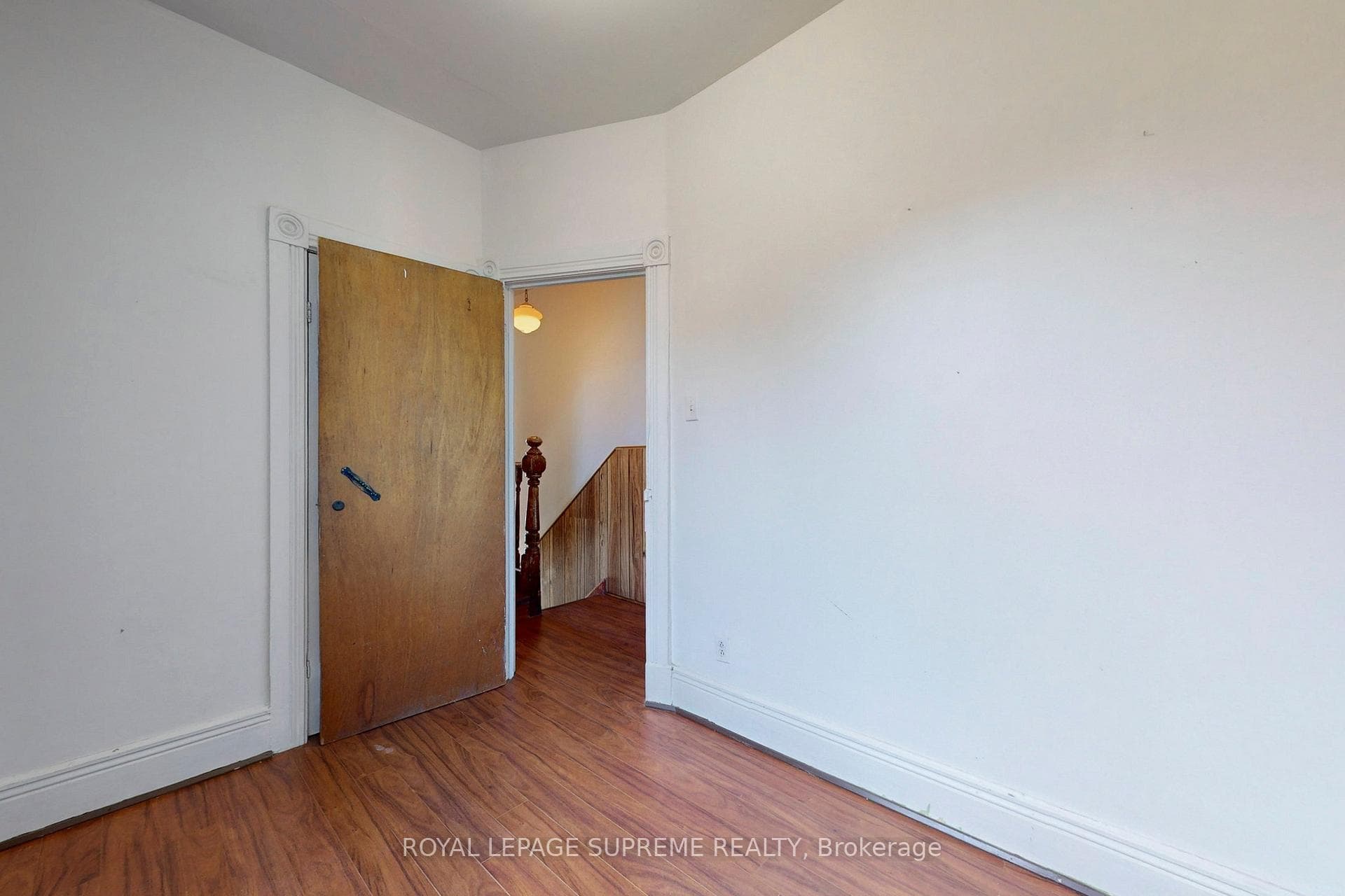 245 Brock Avenue photo 31