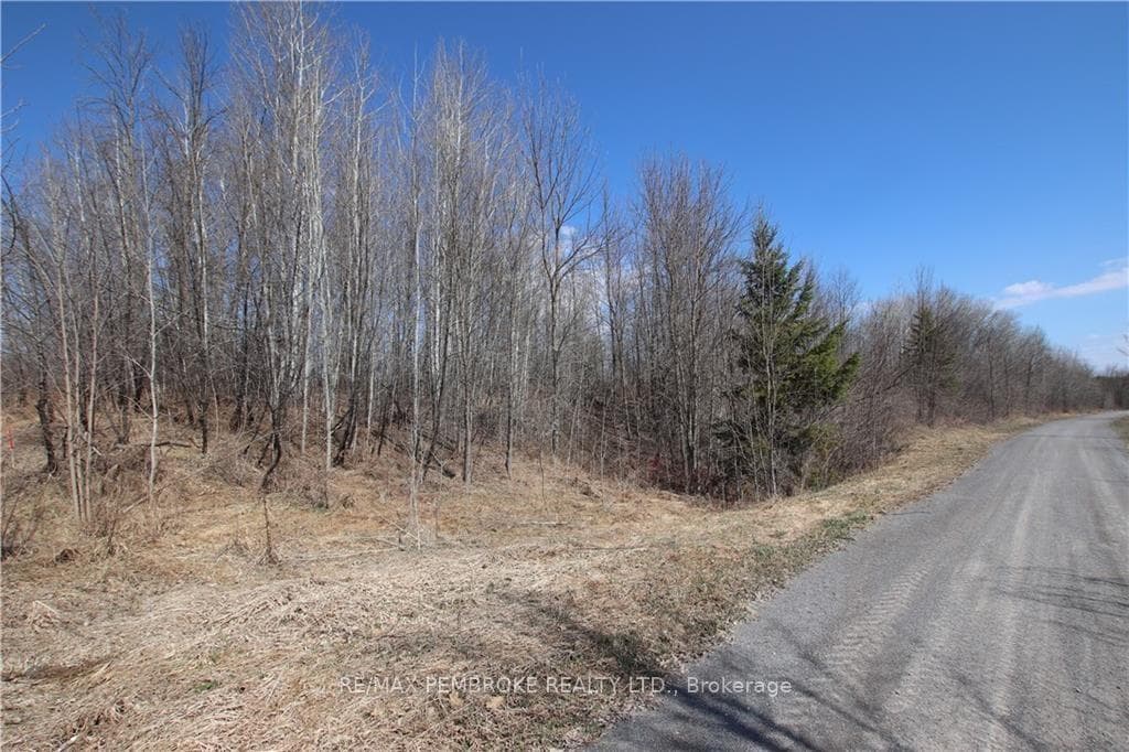 0 LAVALLEE Road photo 11