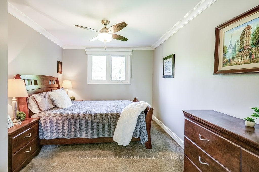 765 James Street photo 23