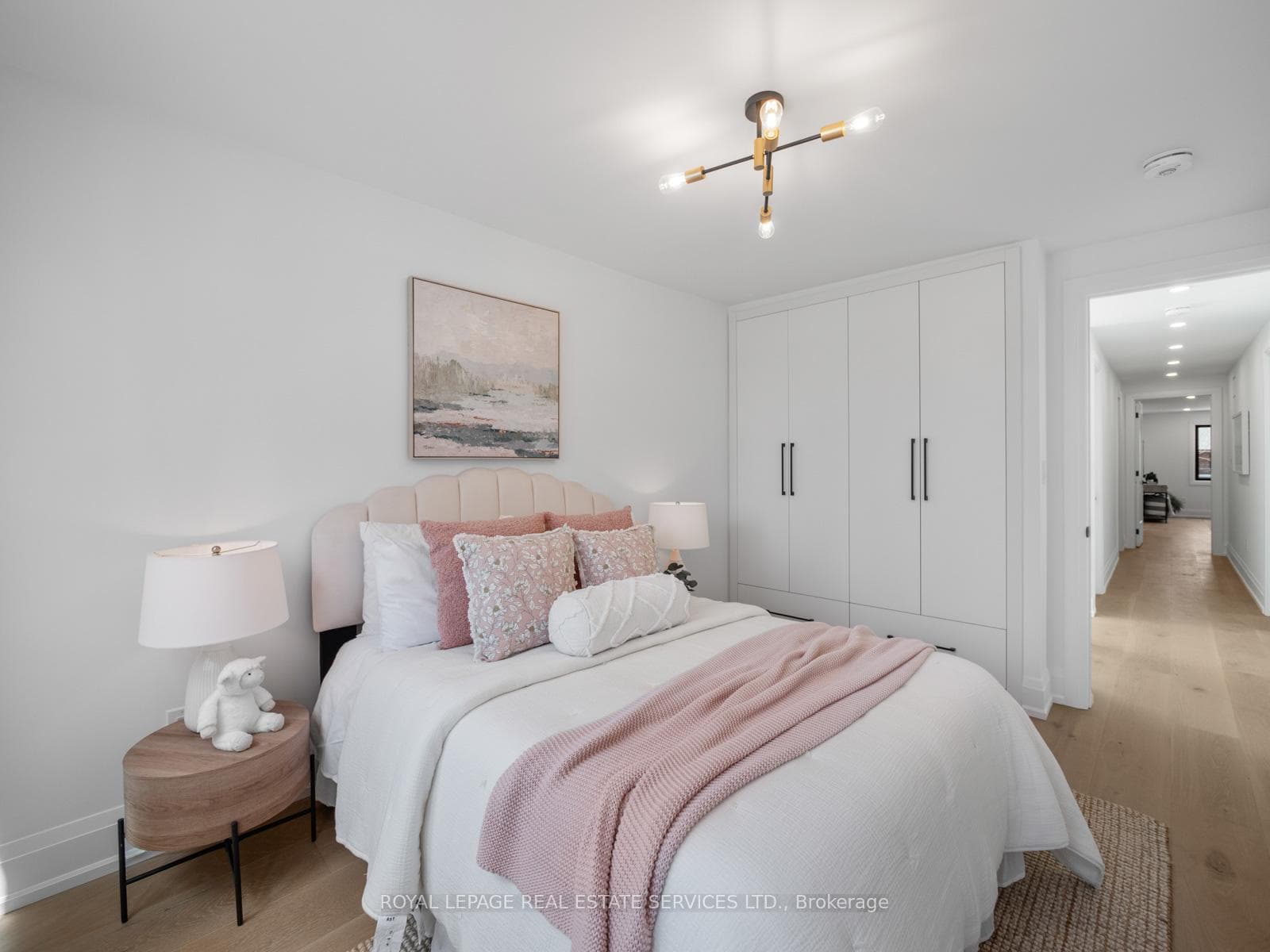 313 Willard Avenue photo 33