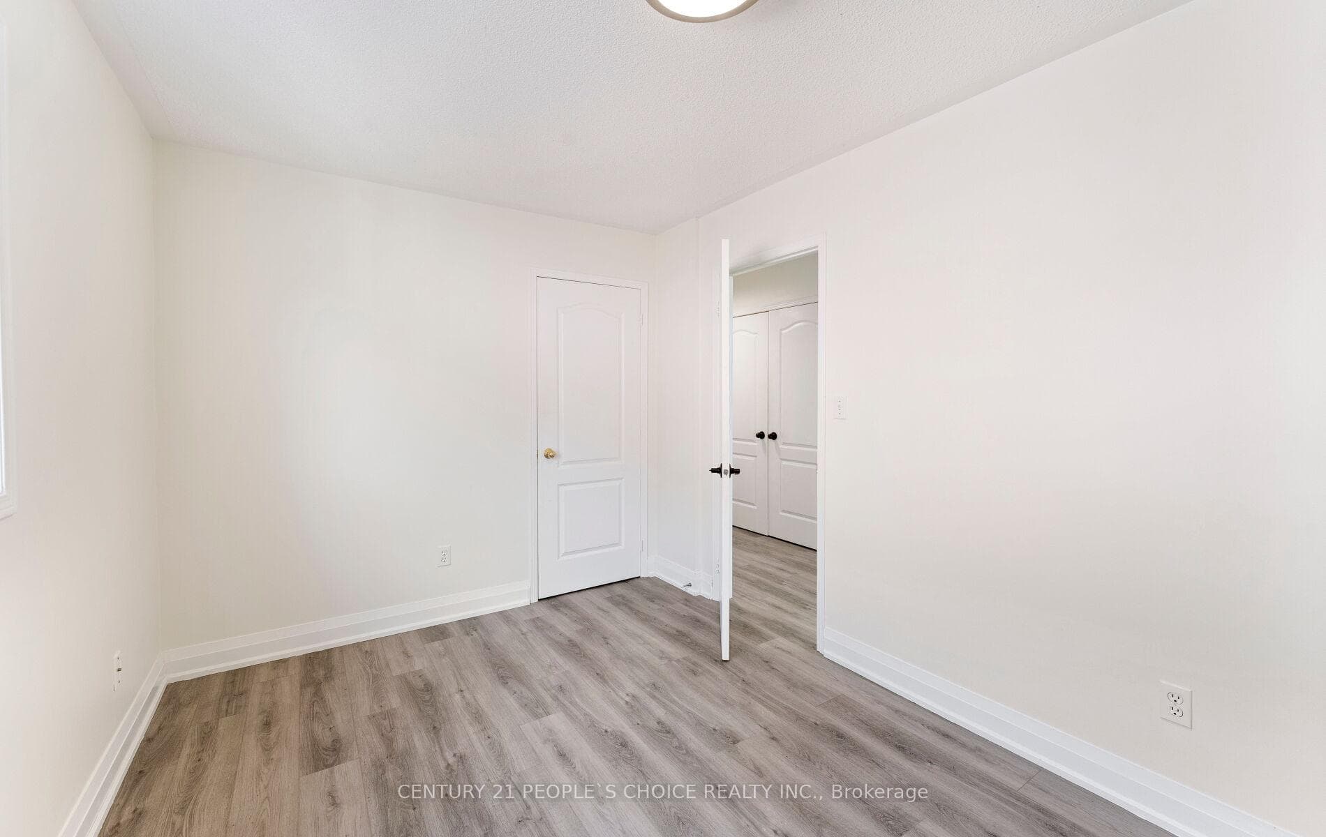 21 Casabel Drive photo 30