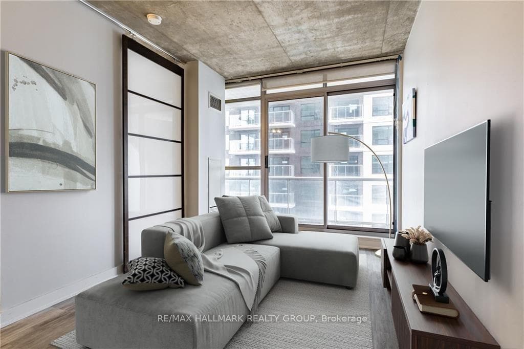 179 George Street Unit 1105 photo 5