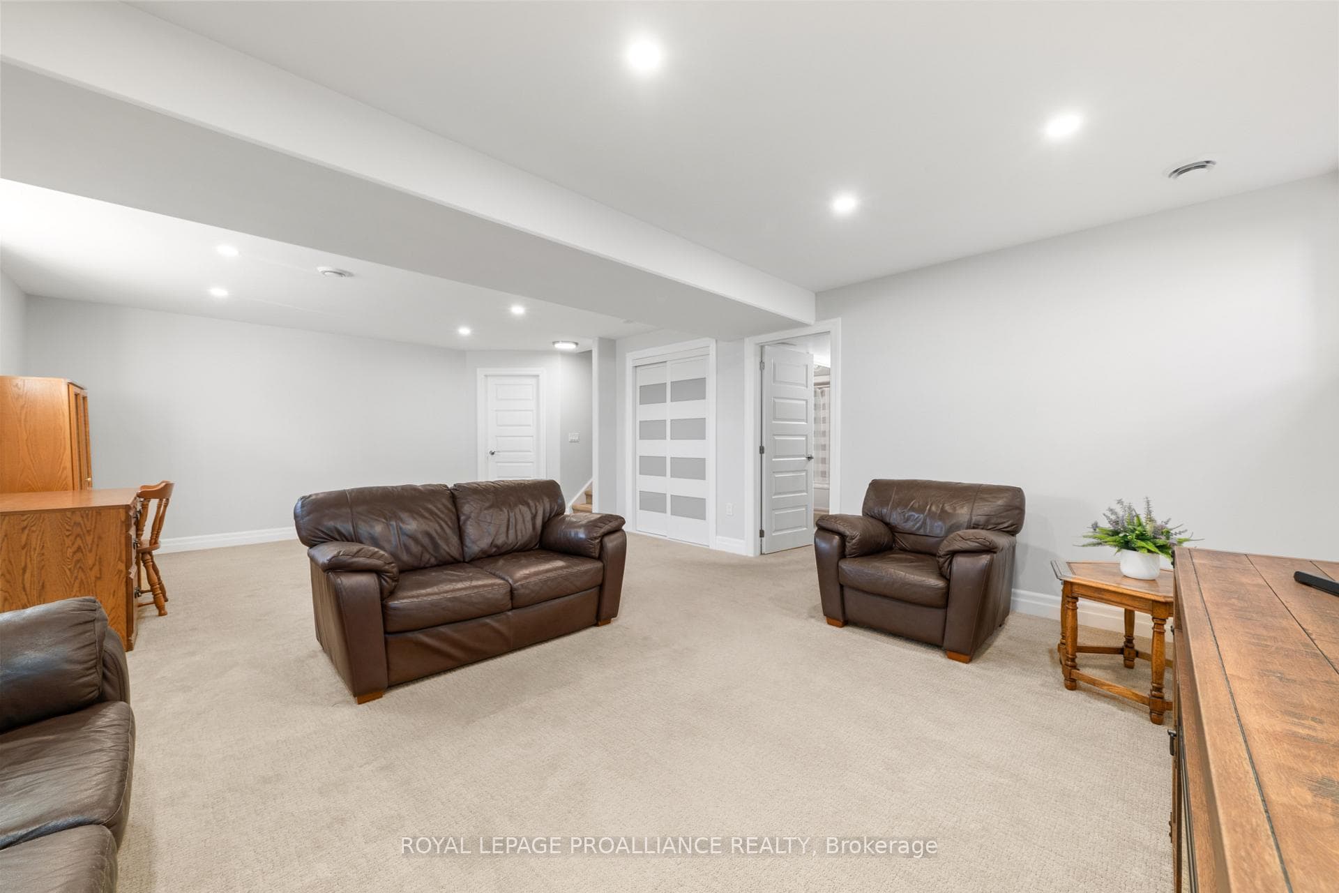 21 Butternut Court photo 25