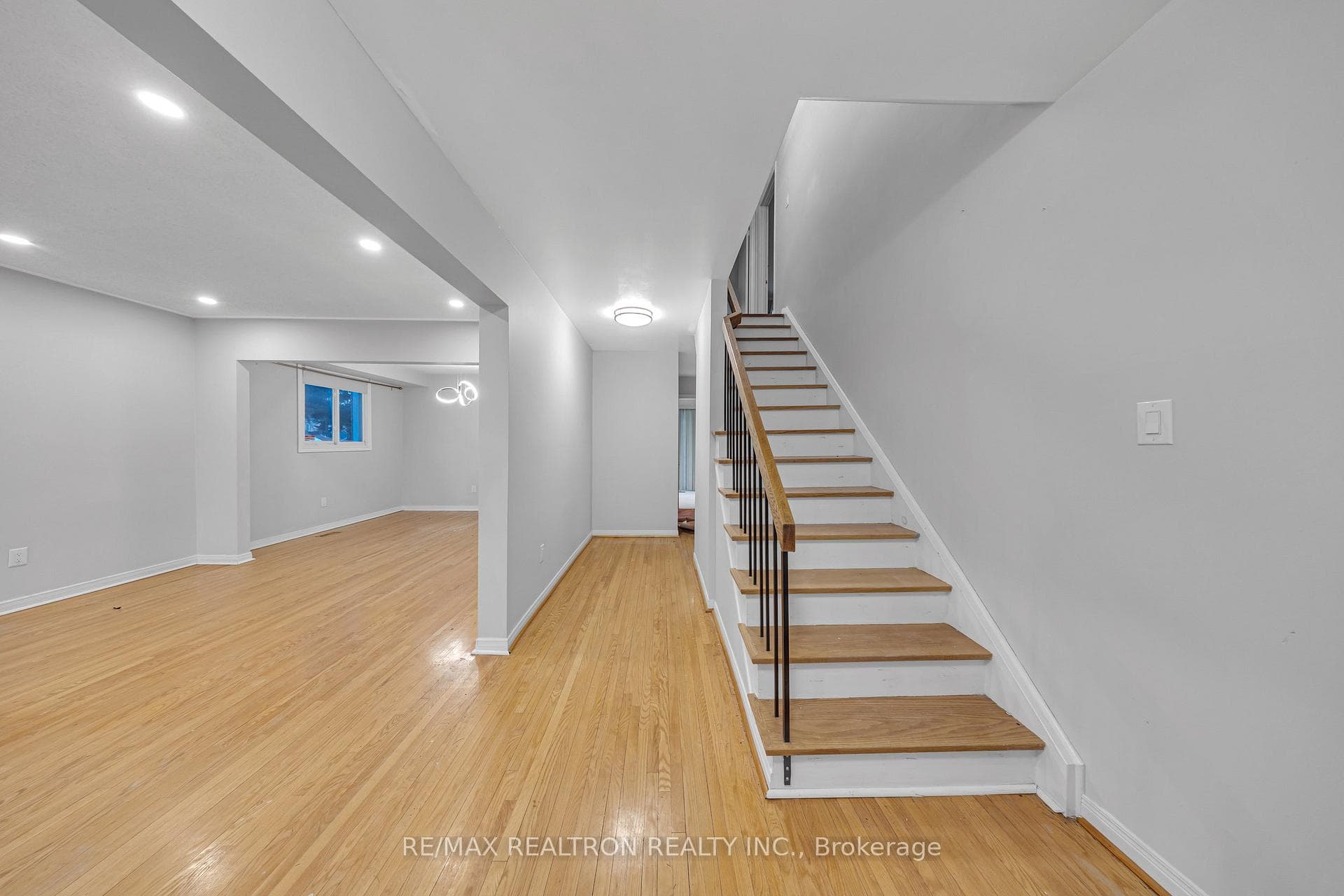 15 Pipers Green Avenue photo 20