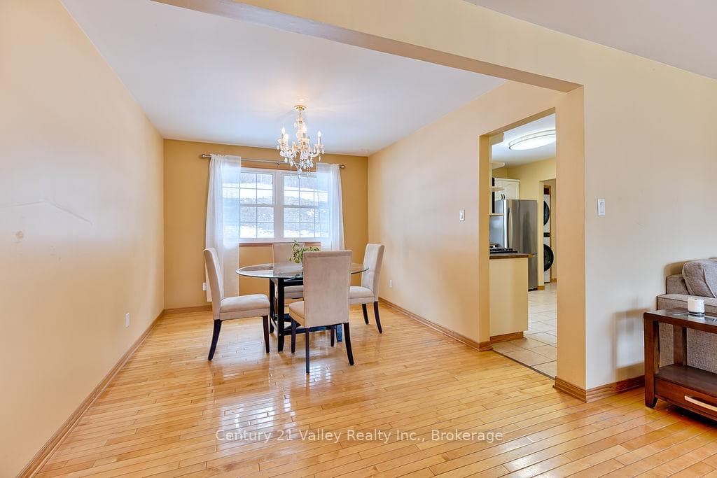107 Augsburg Road photo 12