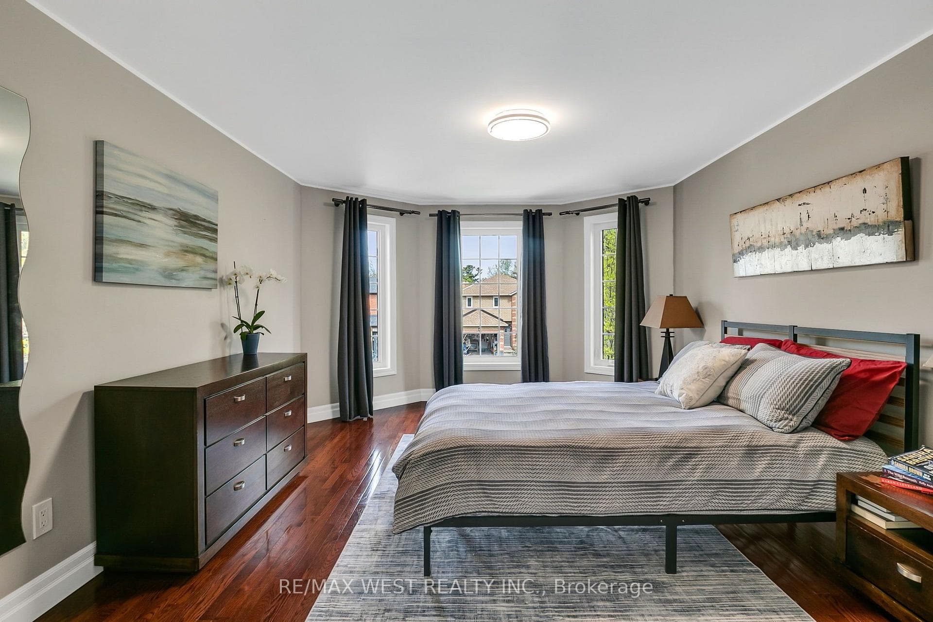 930 Maramis Court photo 27