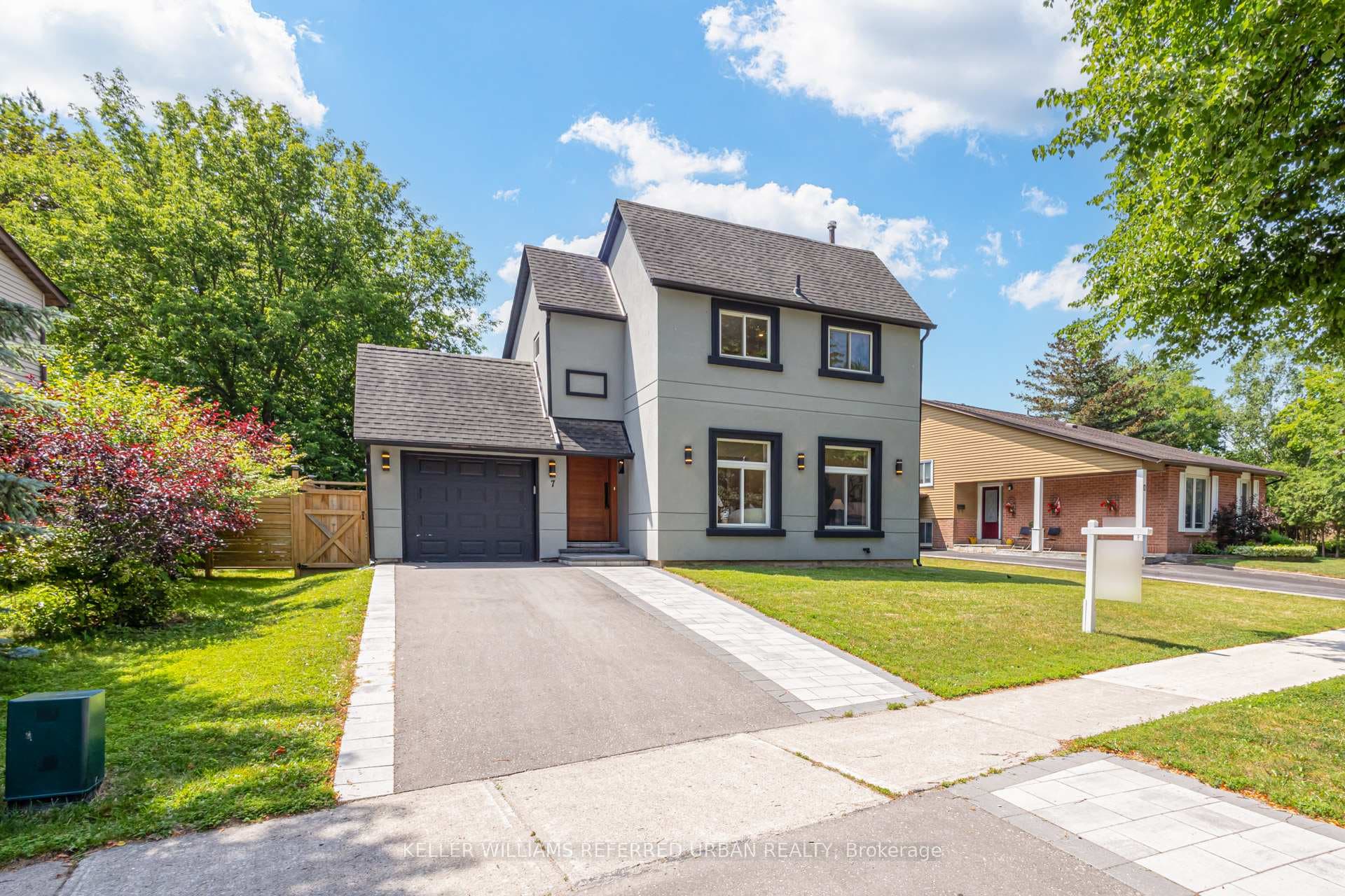 7 Cossar Drive photo 2
