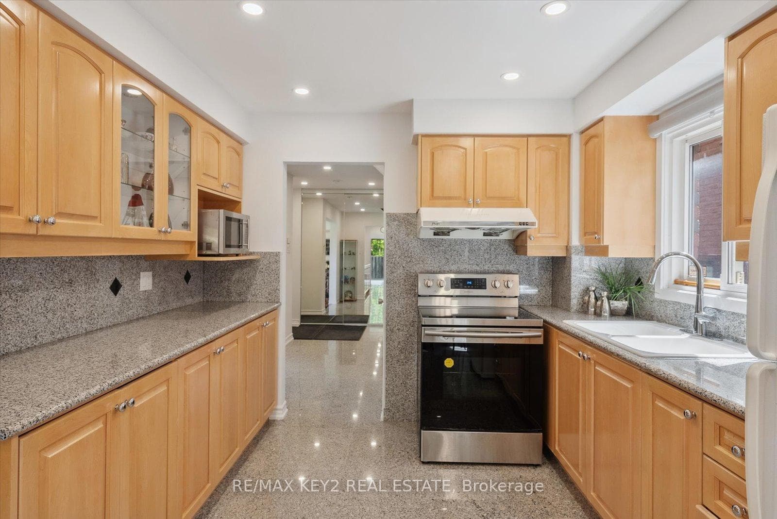 40 Silbury Drive photo 11
