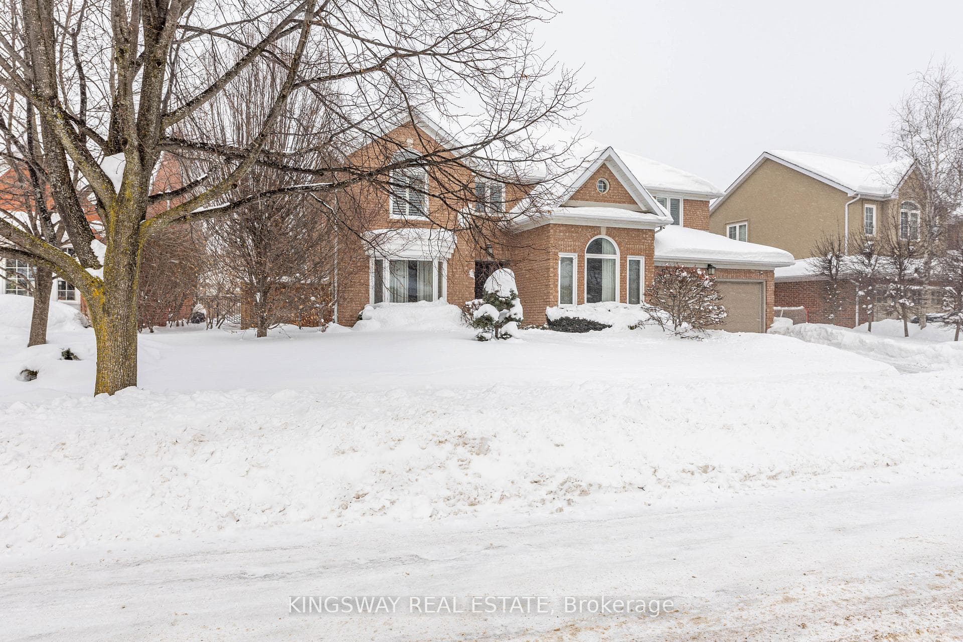 4175 Arbourfield Drive photo 2