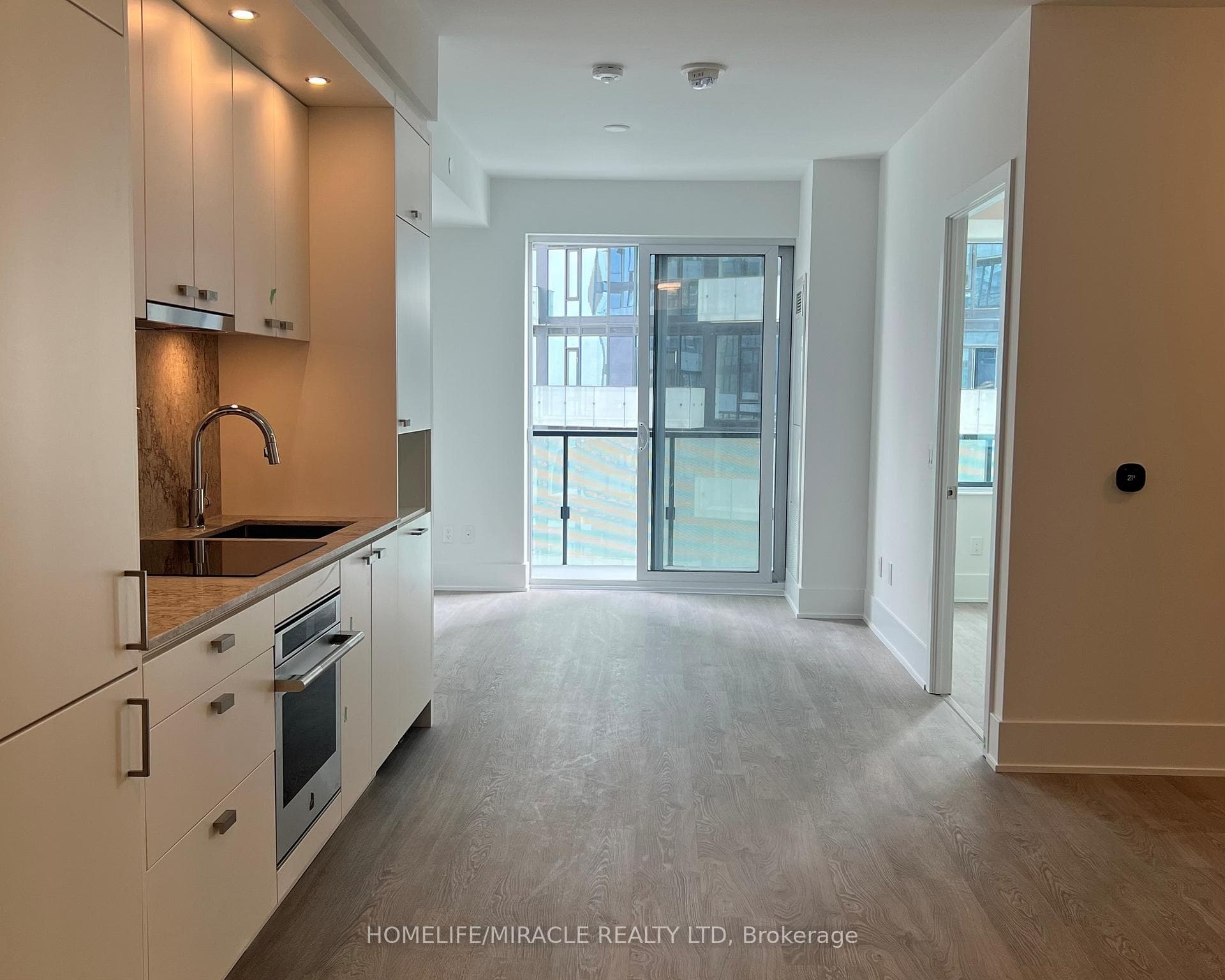 470 Front Street Unit 1611 photo 3