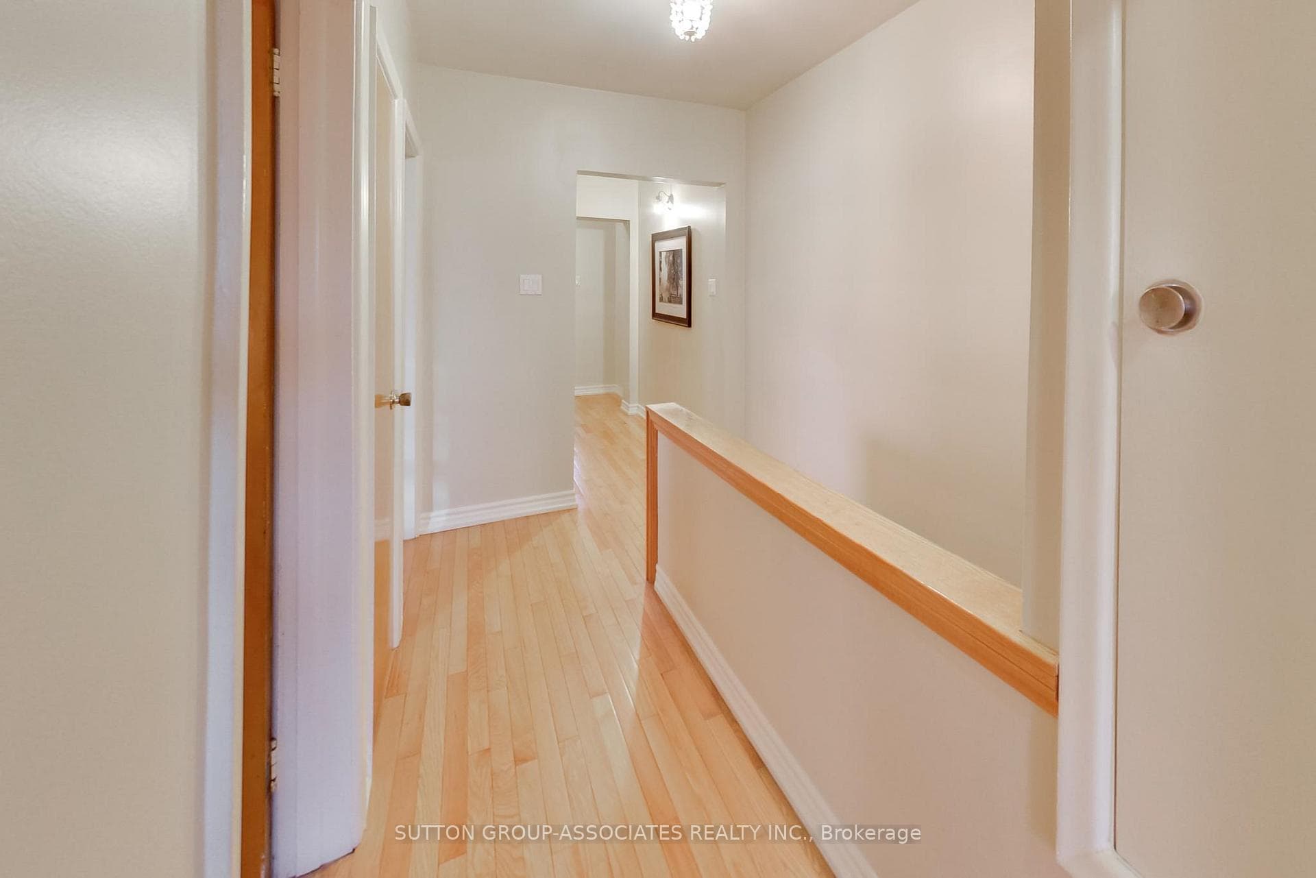 52 Mackay Avenue photo 22