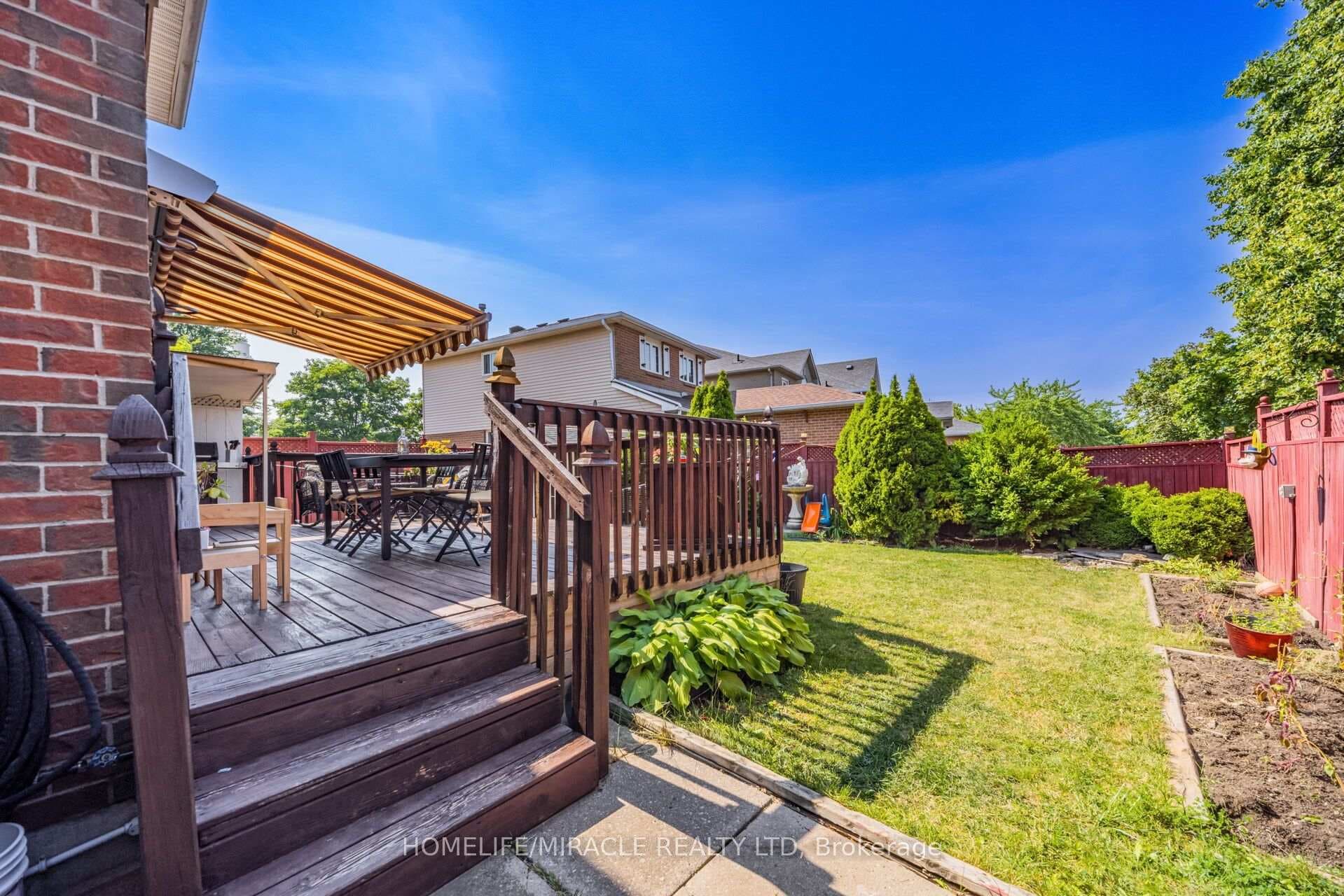 64 Aurora Place photo 32