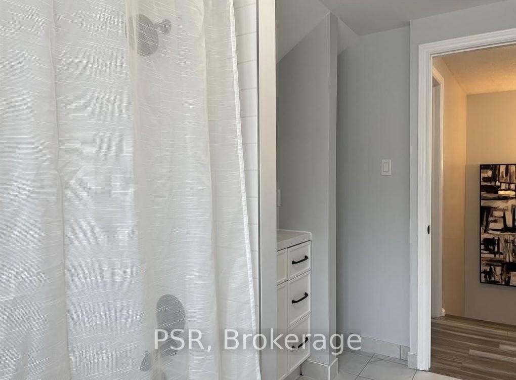 315 Veronica Drive photo 15