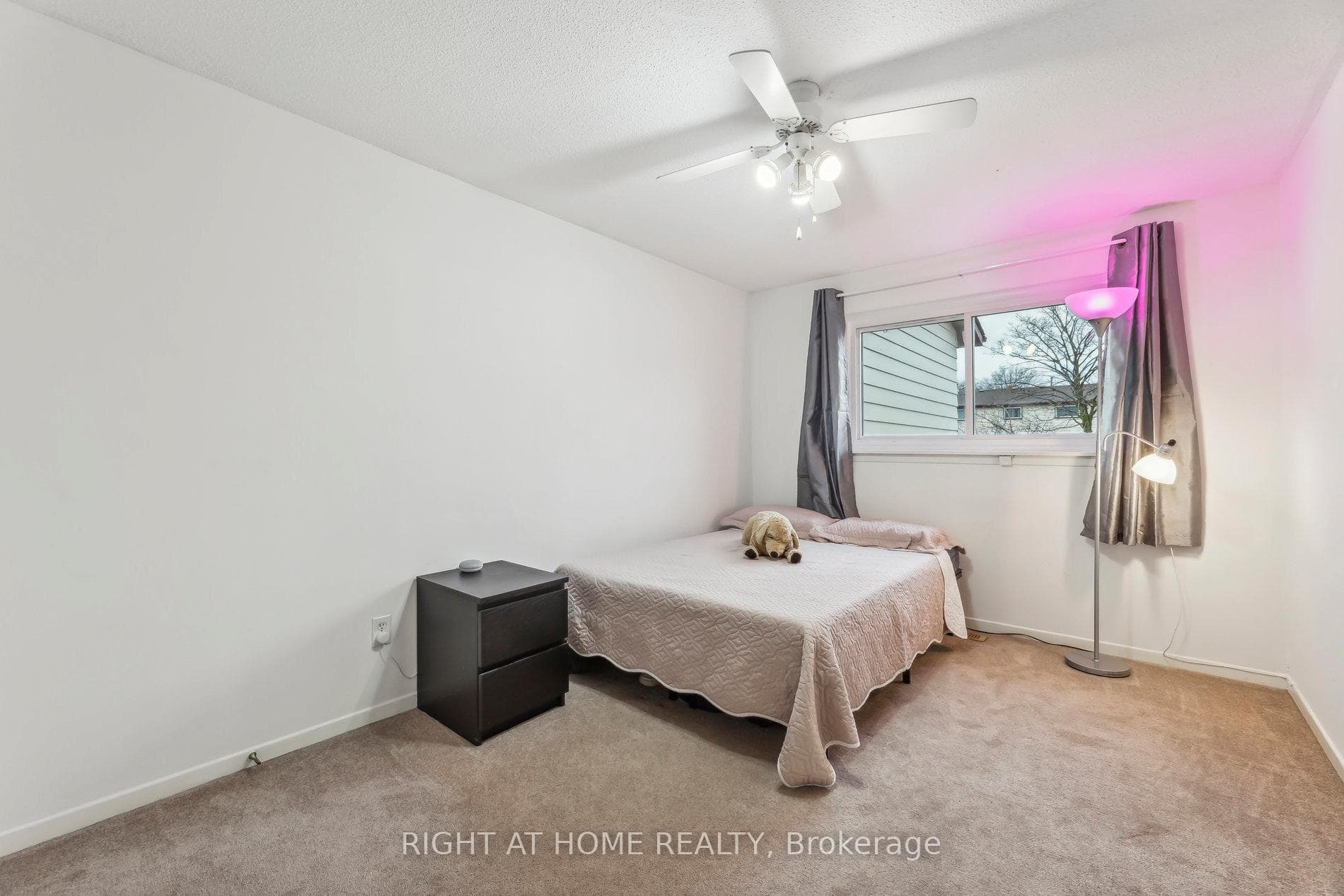 11 Crabtree Lane photo 24