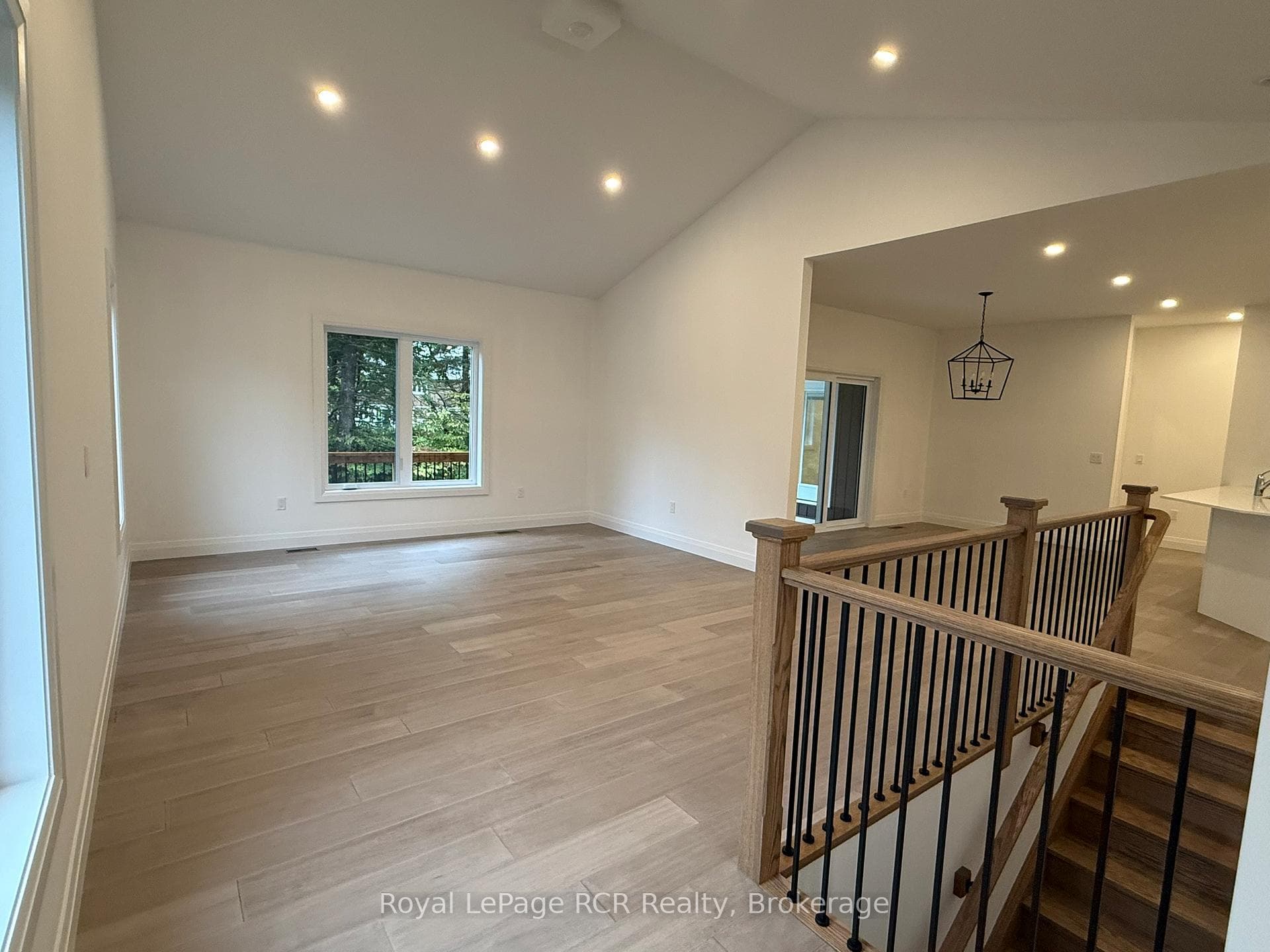 170 Elgin Street photo 6