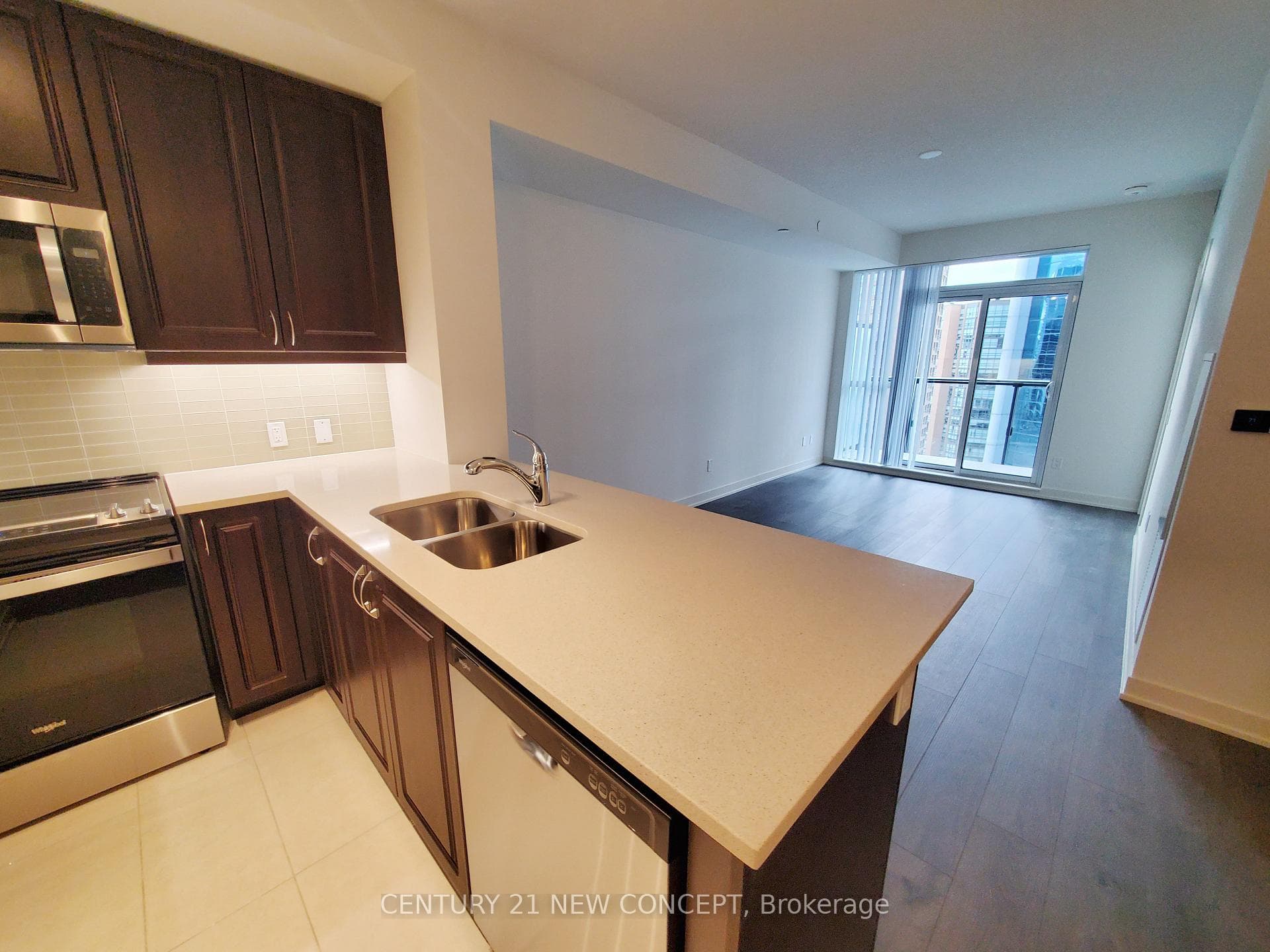 4955 Yonge Street Unit 1710 photo 10