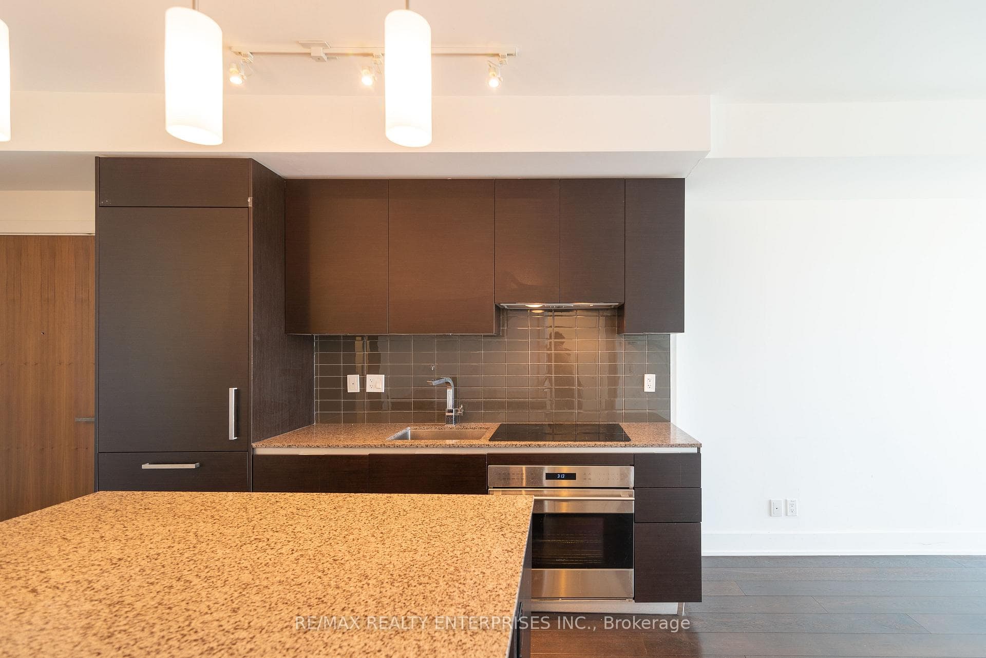 200 Bloor Street Unit 2505 photo 12
