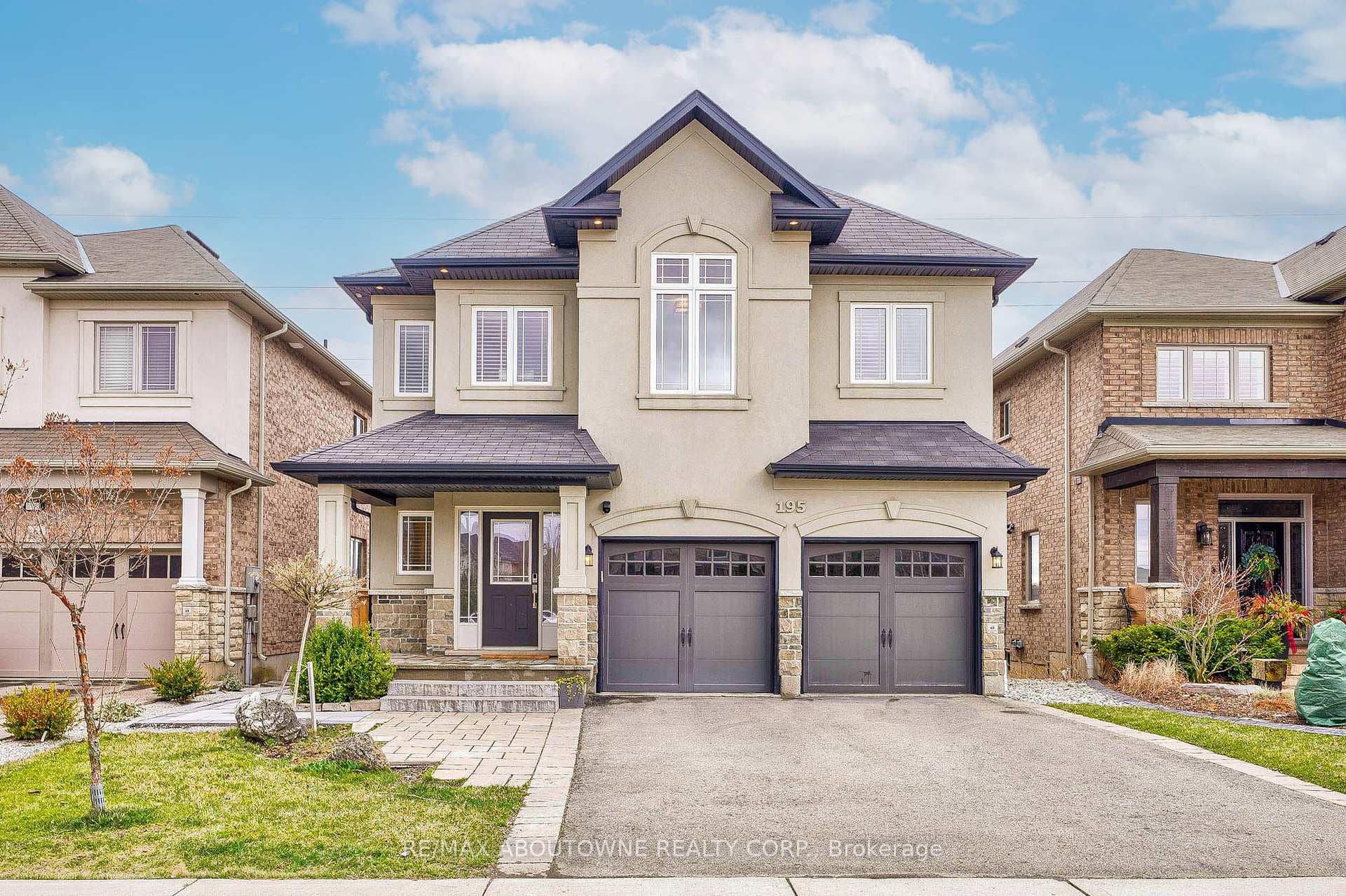 195 Greti Drive Unit Upper photo 1
