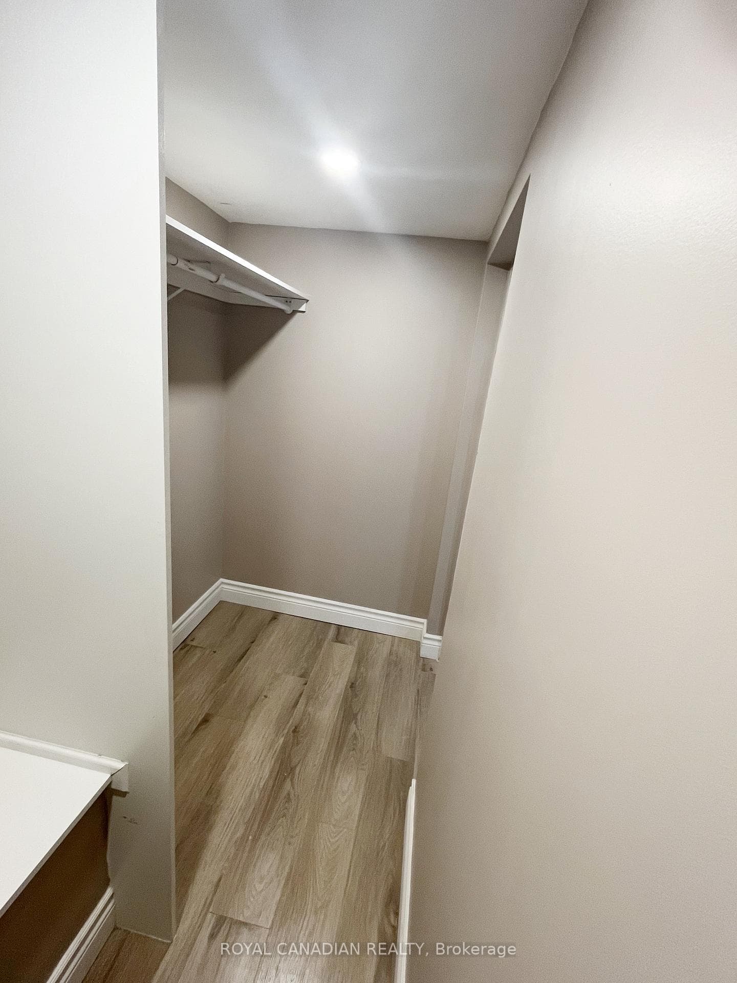 644 Athol Street Unit BSMT photo 8